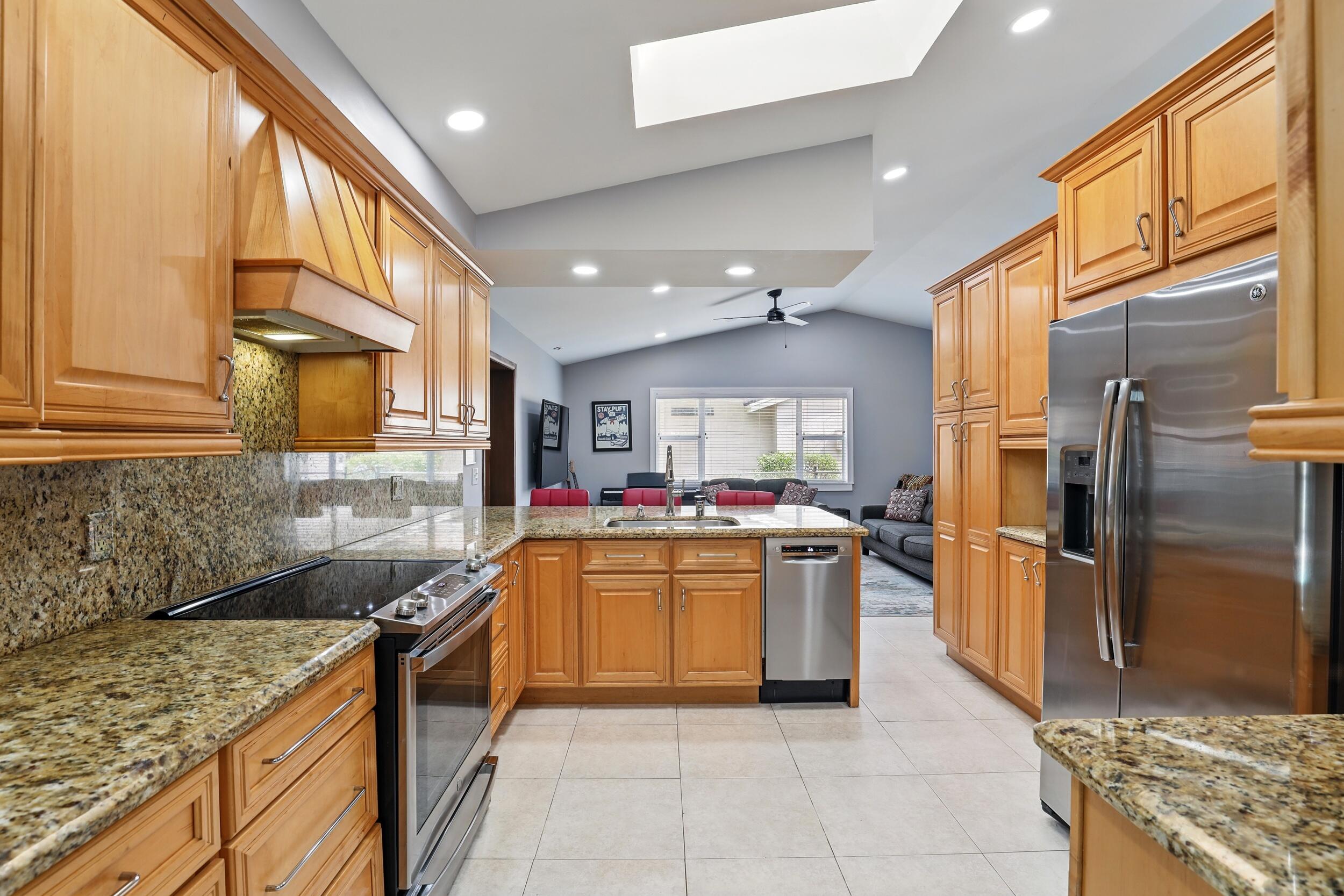 5183 Beechwood Road