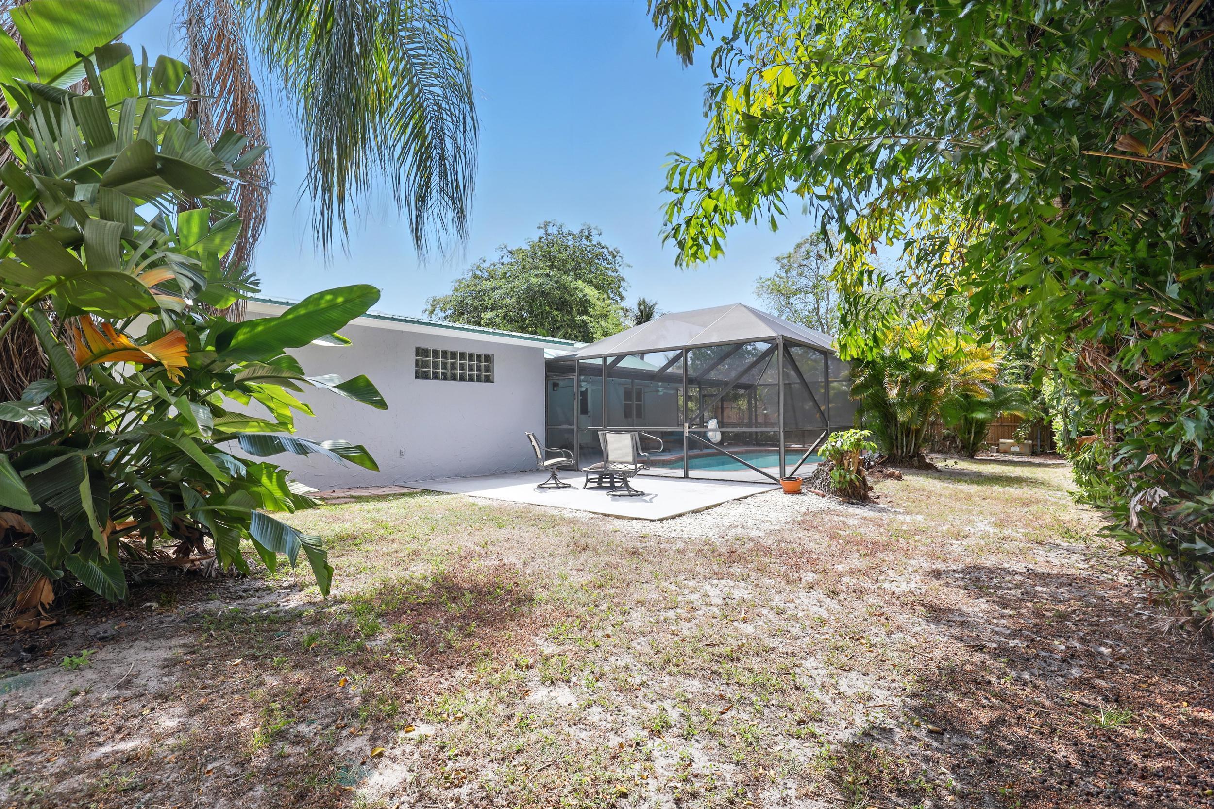 5183 Beechwood Road