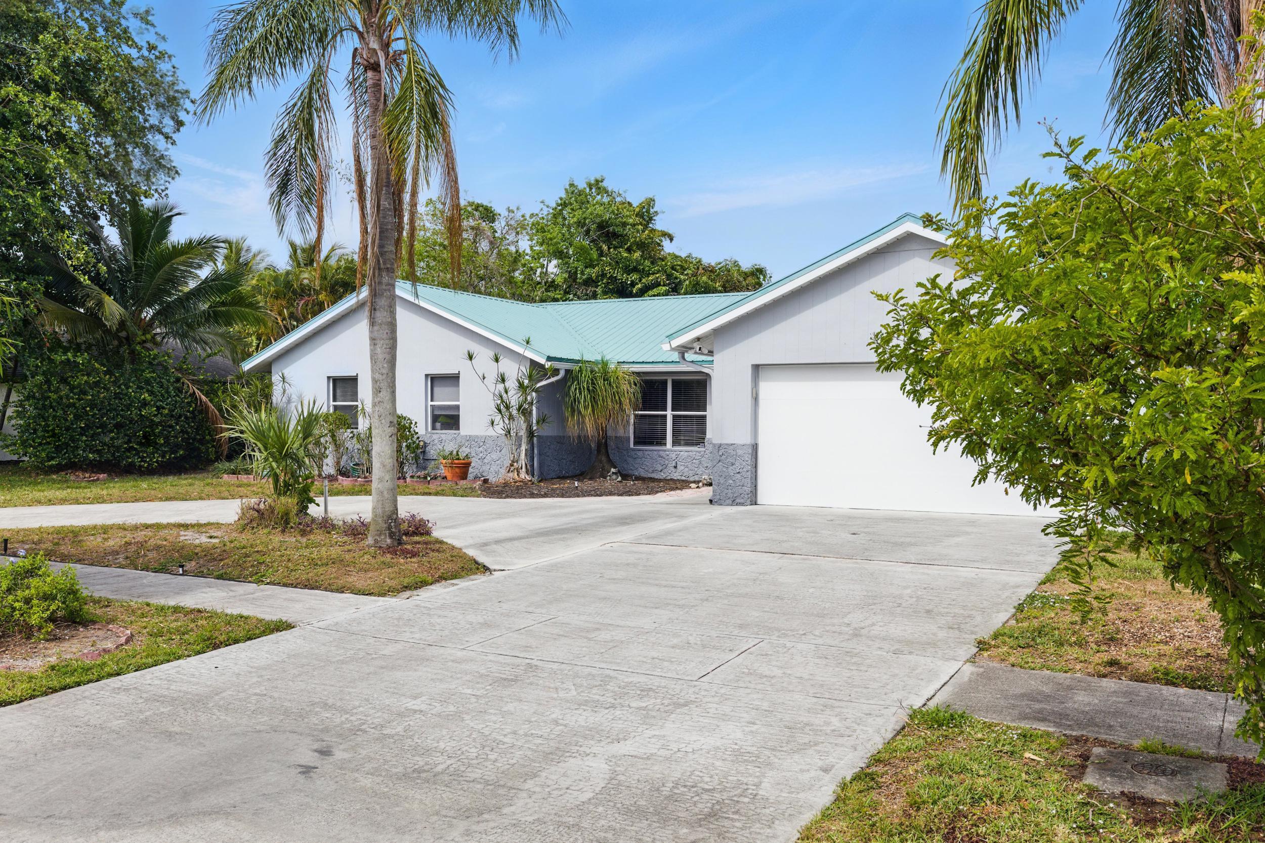 5183 Beechwood Road