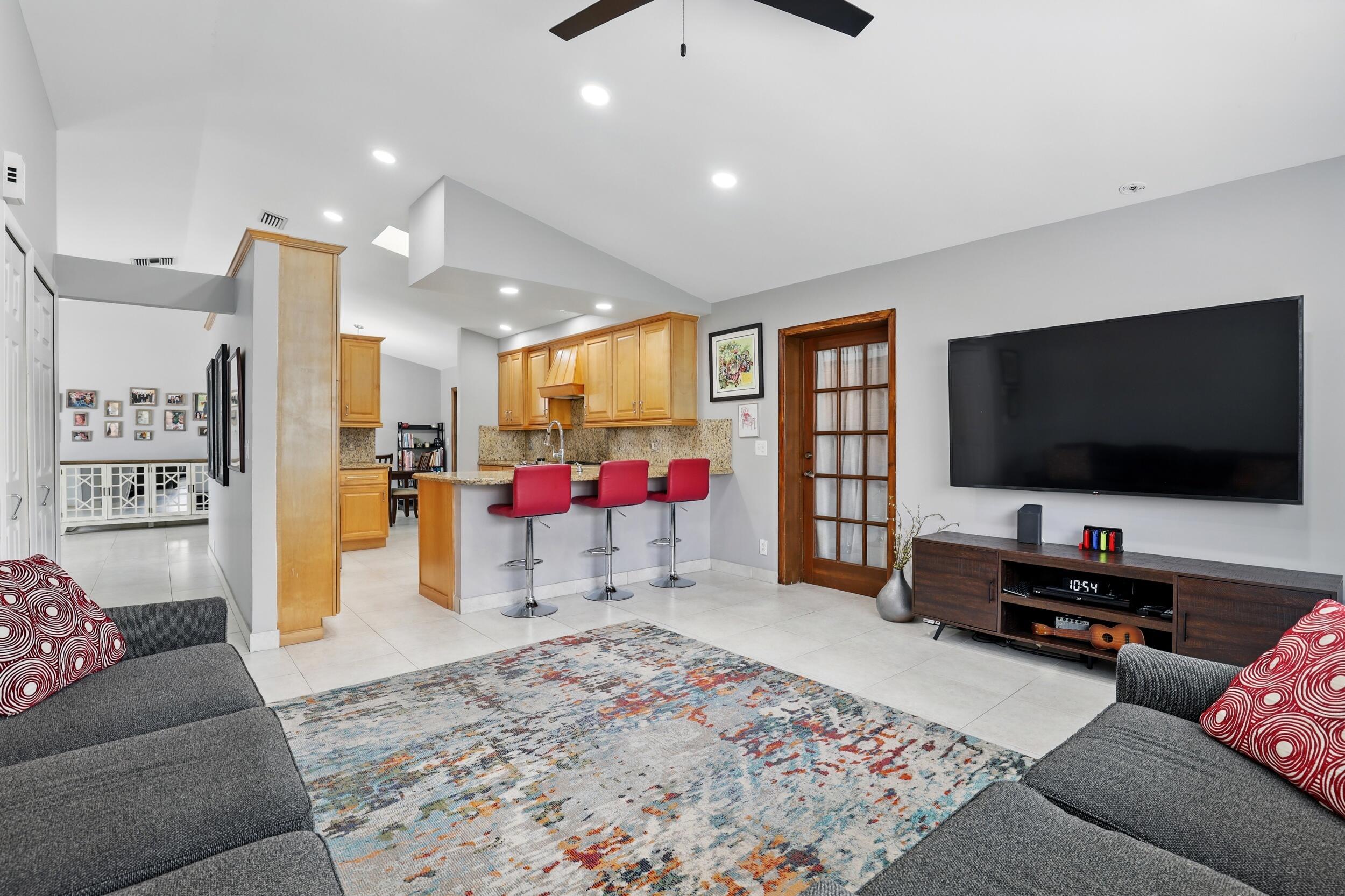 5183 Beechwood Road