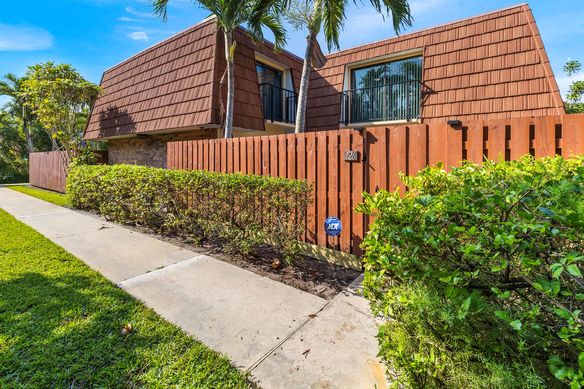 1420 Augusta Circle 126