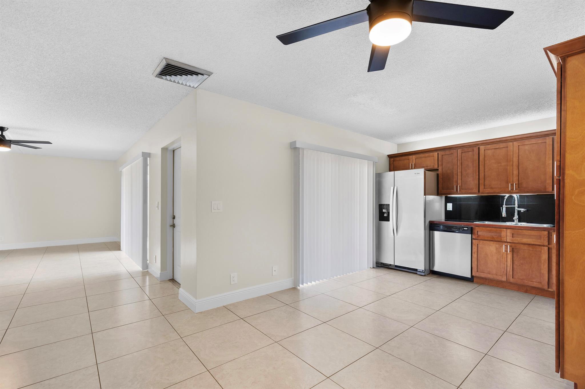 1420 Augusta Circle 126