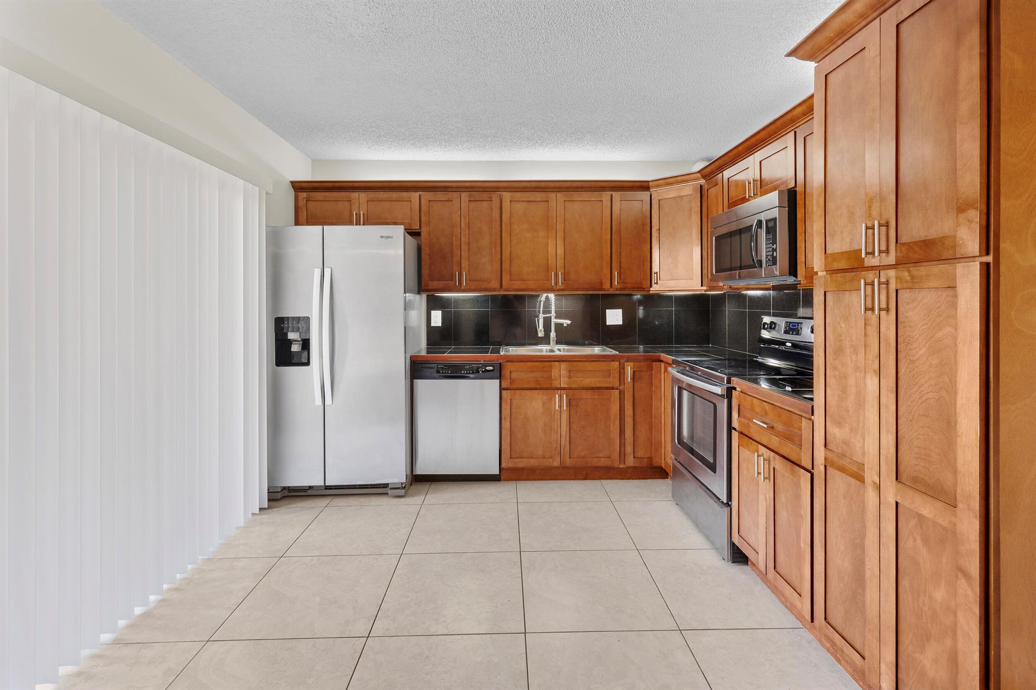 1420 Augusta Circle 126