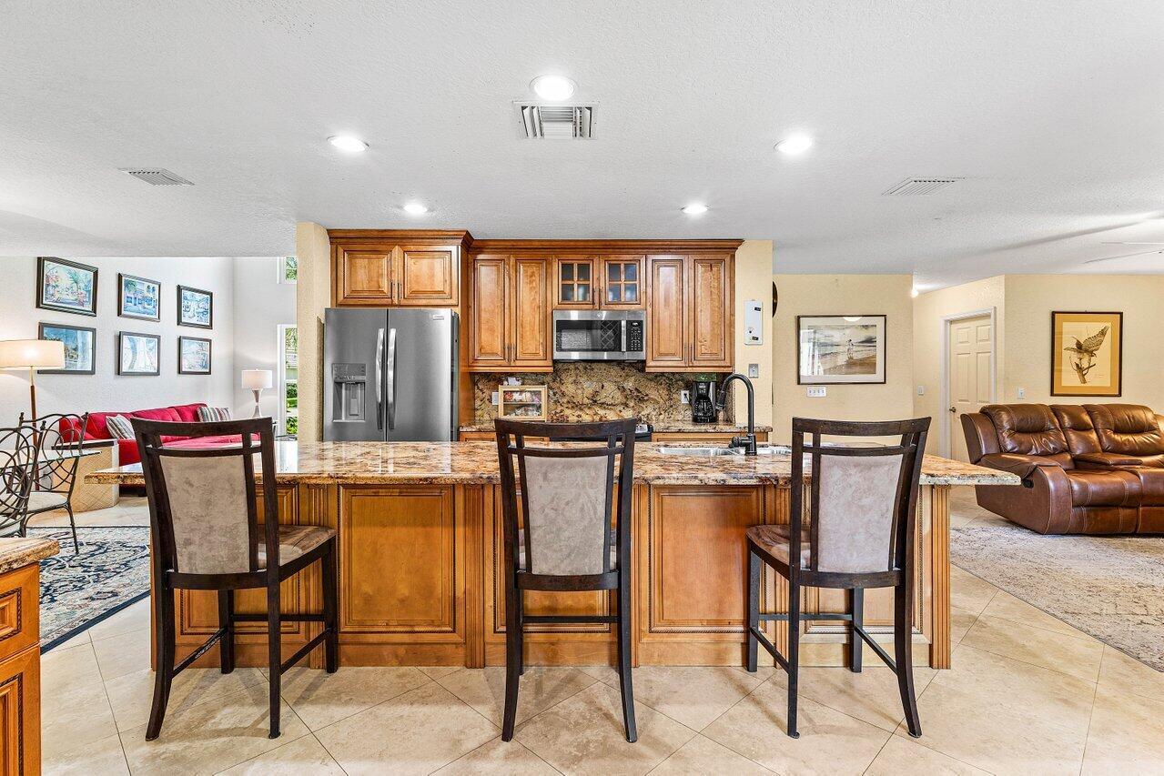 3995 Majestic Palm Way