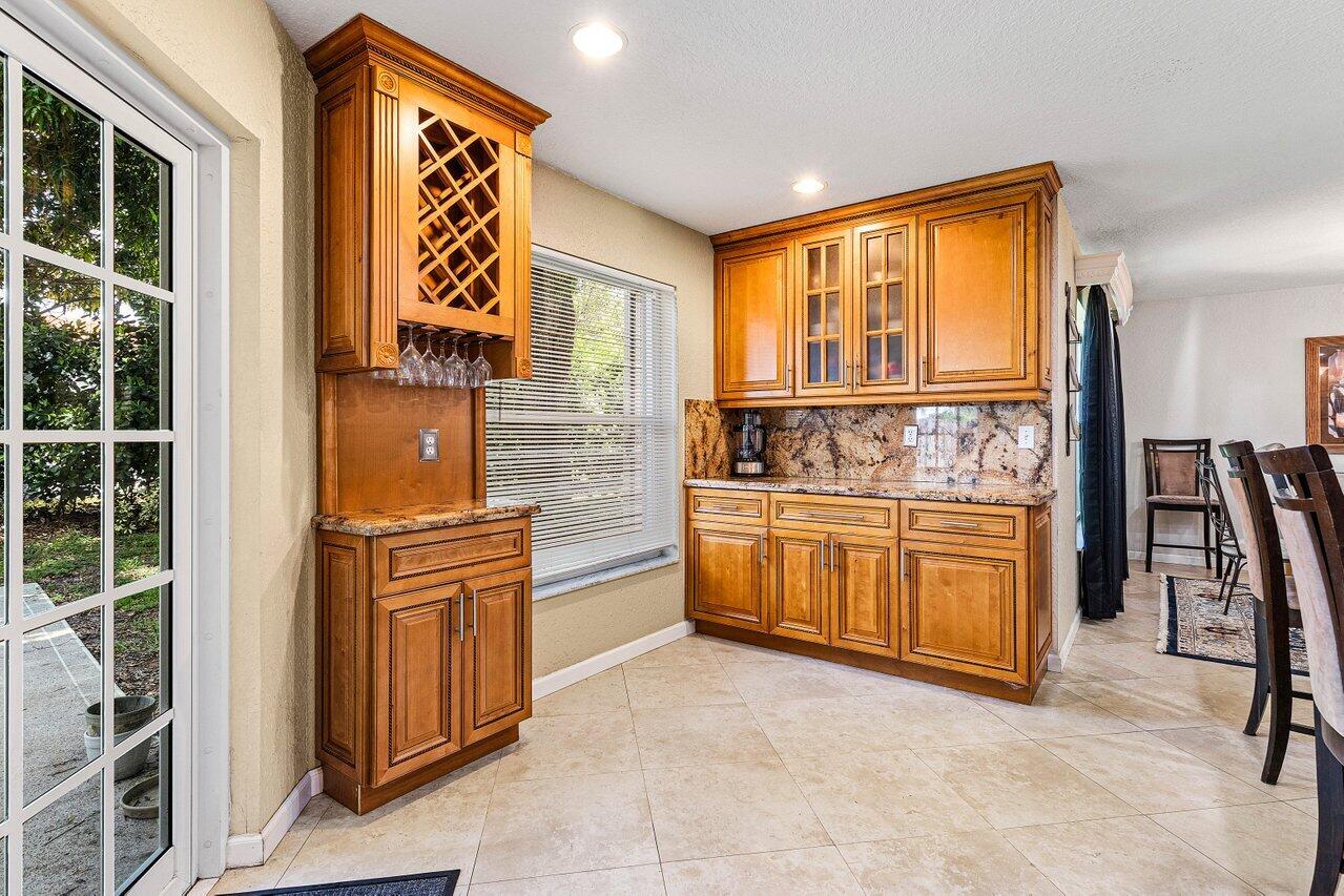 3995 Majestic Palm Way