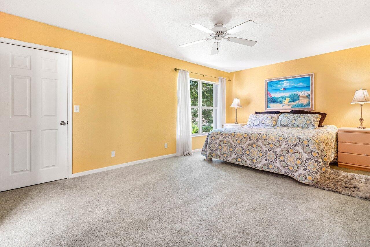 3995 Majestic Palm Way