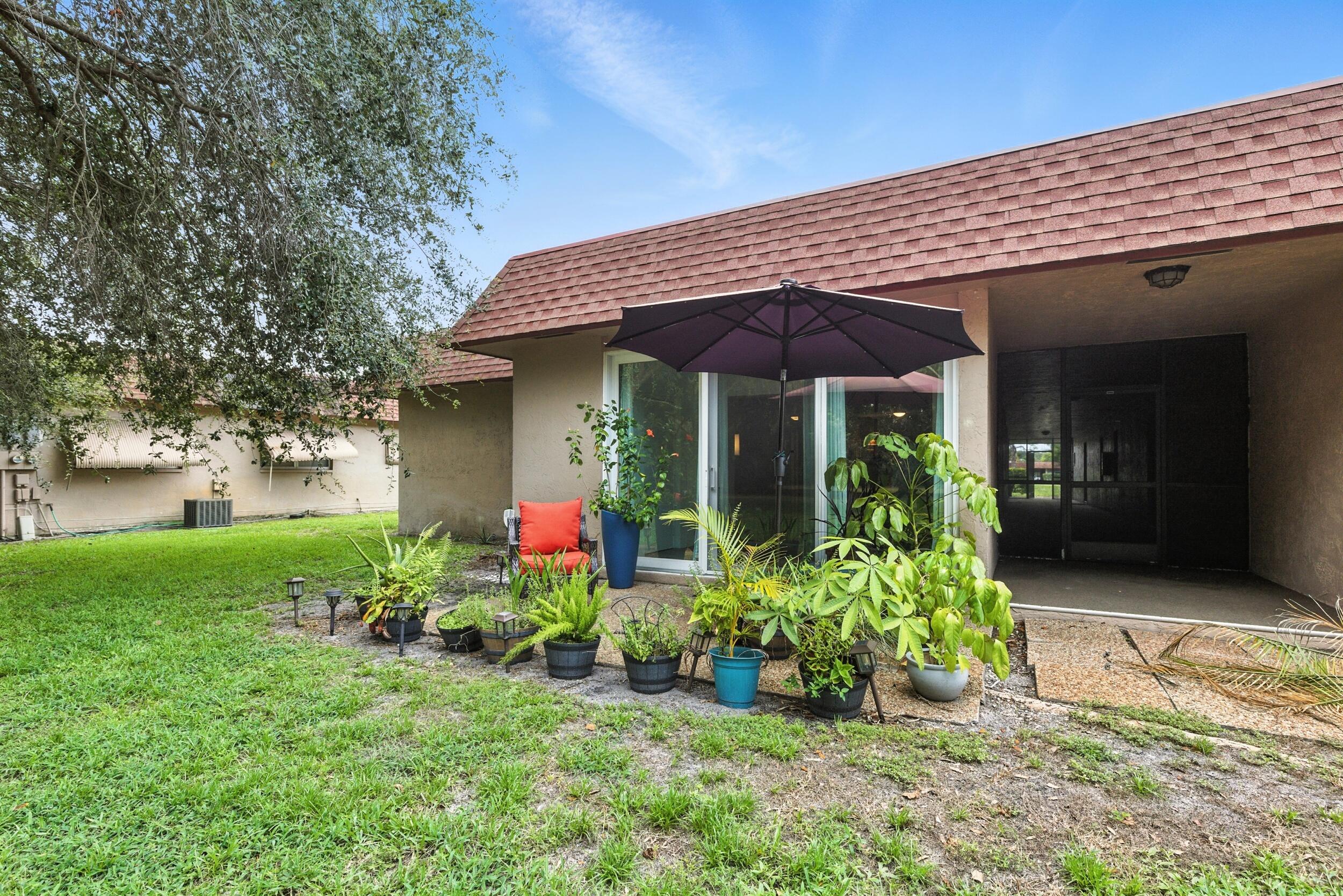 1902 Palmland Drive 3