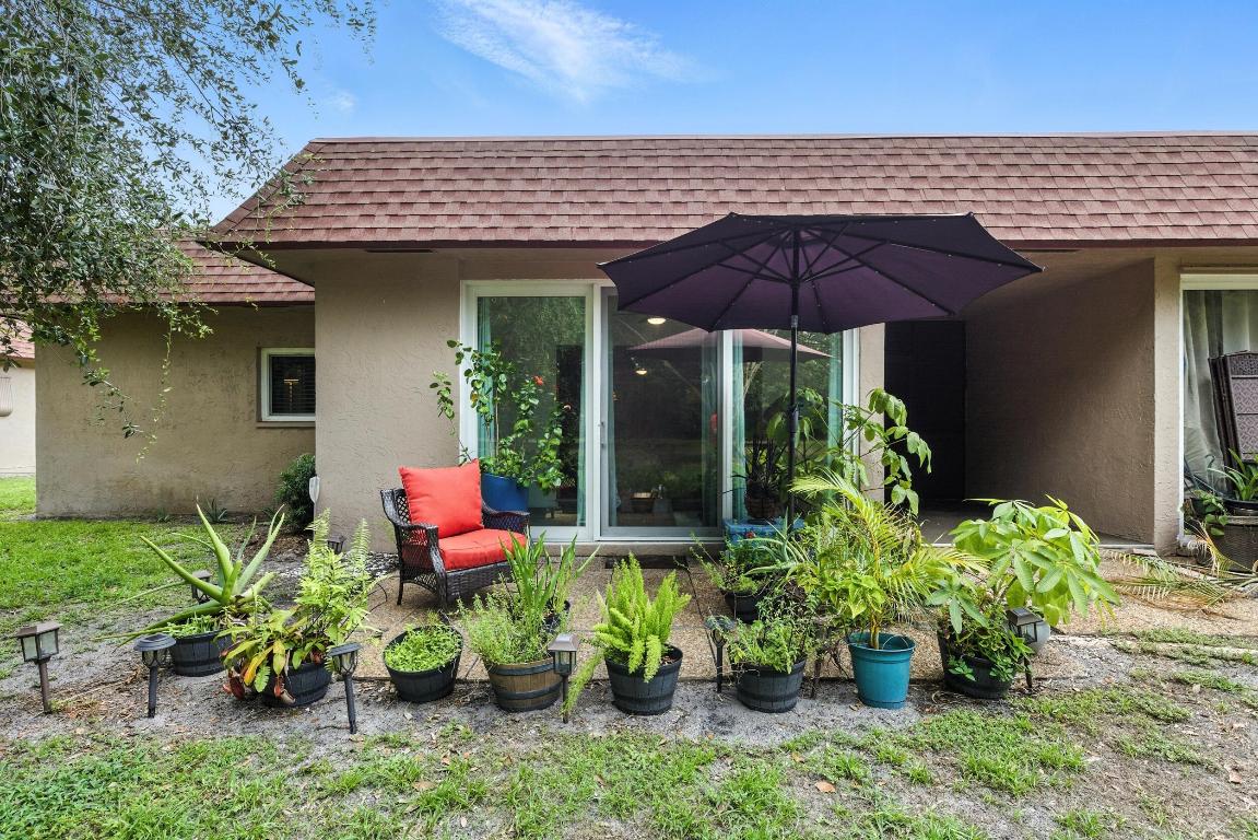 1902 Palmland Drive 3