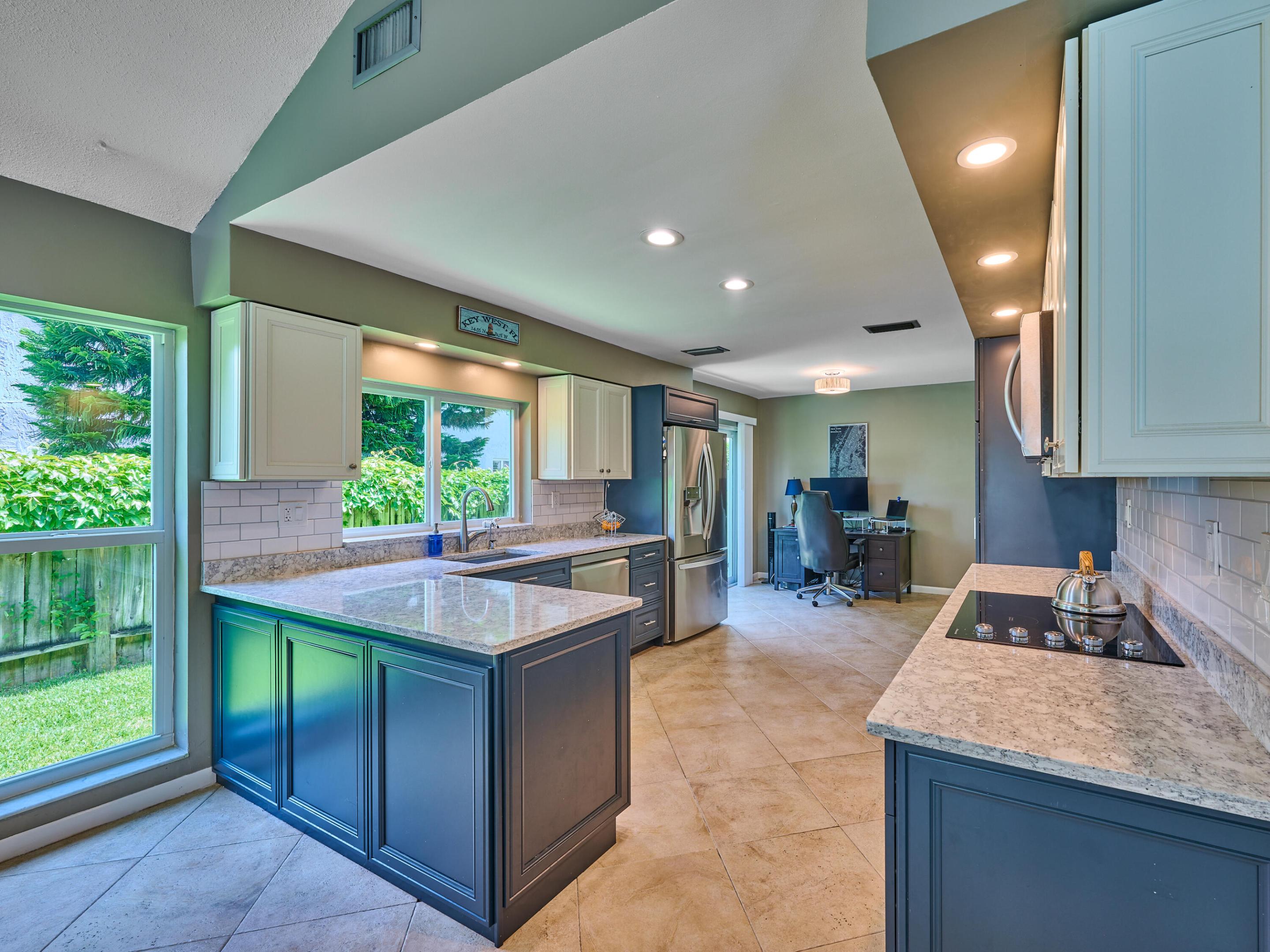 4155 NW 25th Way NW