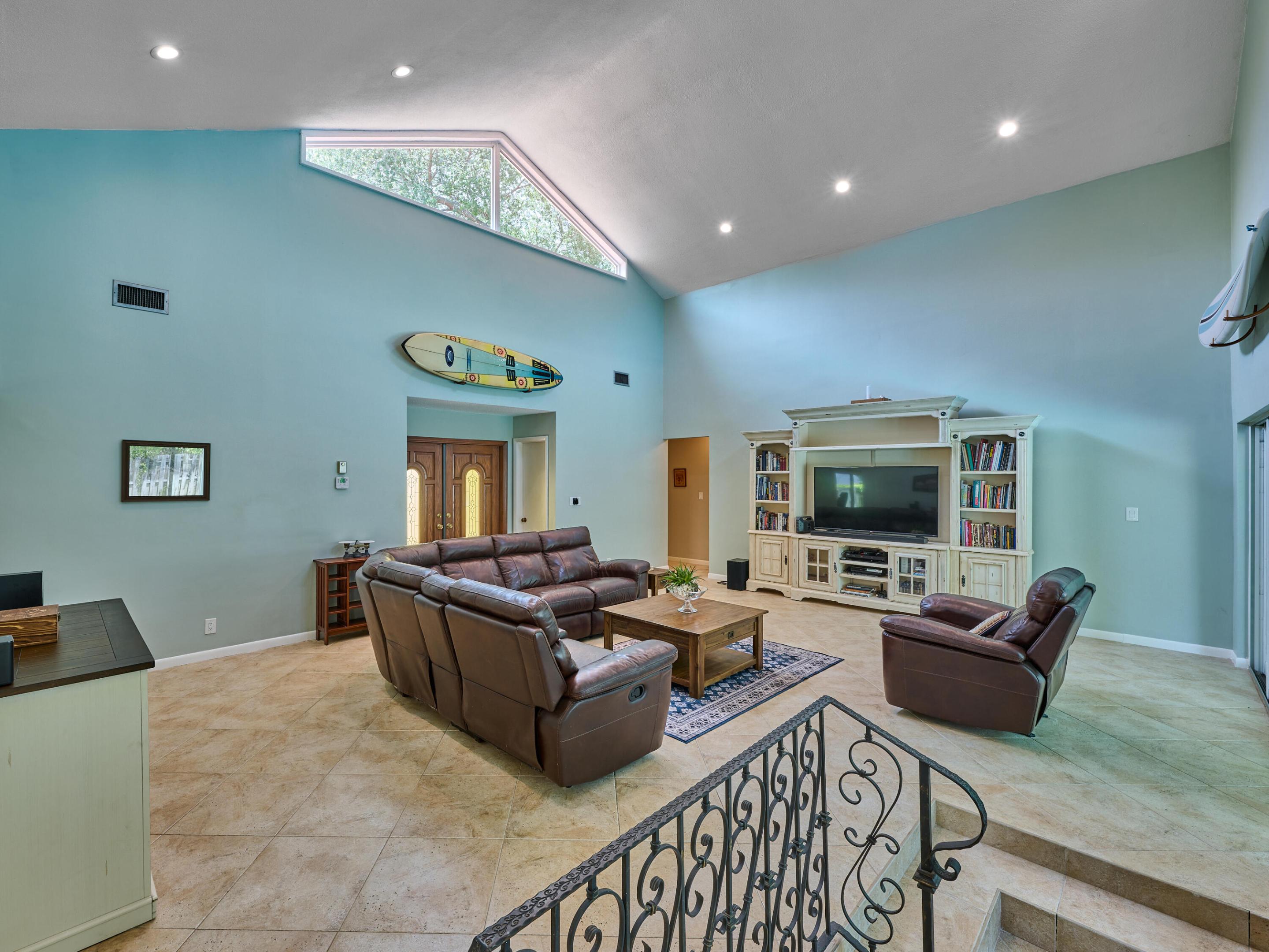 4155 NW 25th Way NW