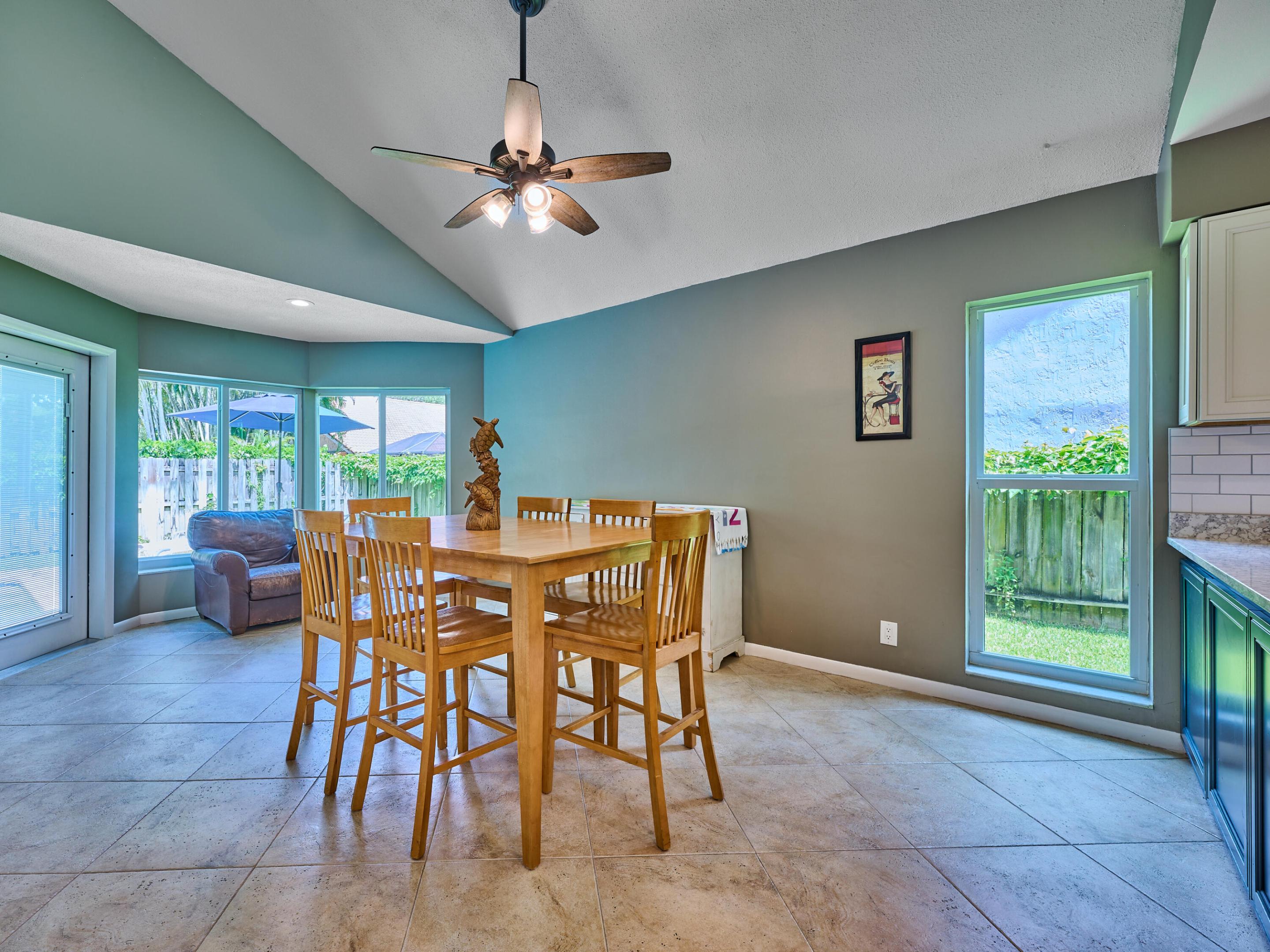 4155 NW 25th Way NW
