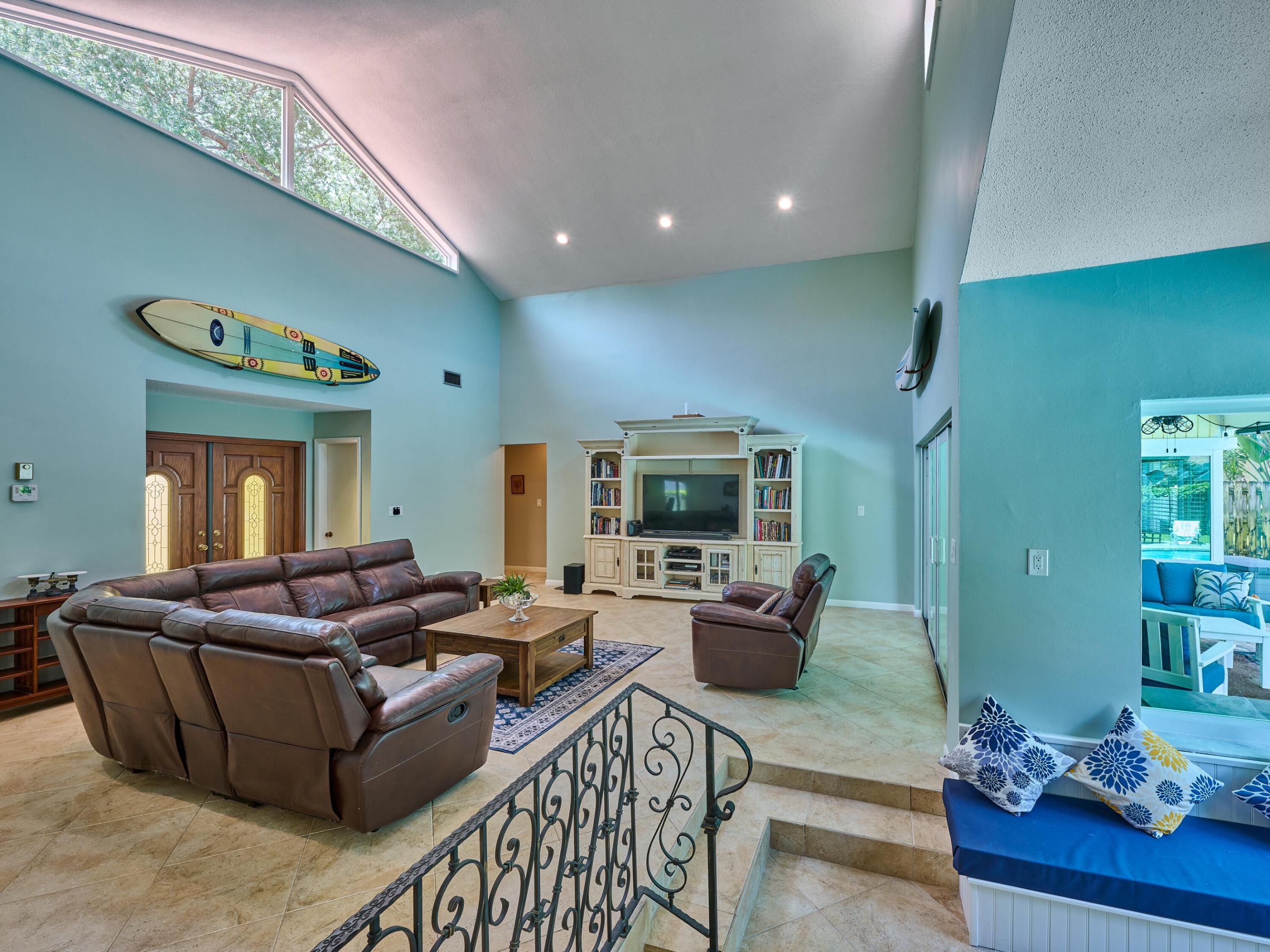 4155 NW 25th Way NW