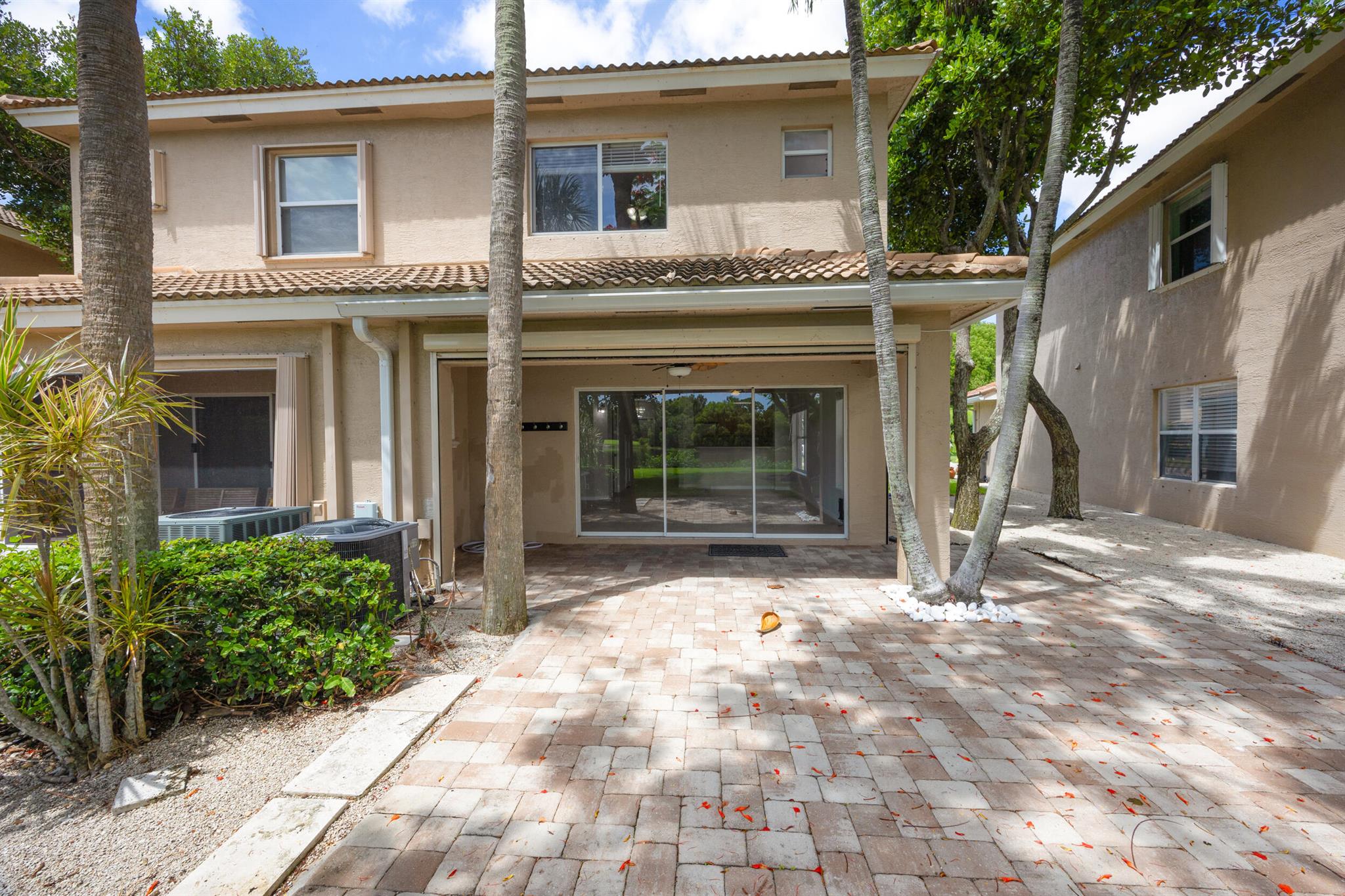 7289 Smithbrooke Drive