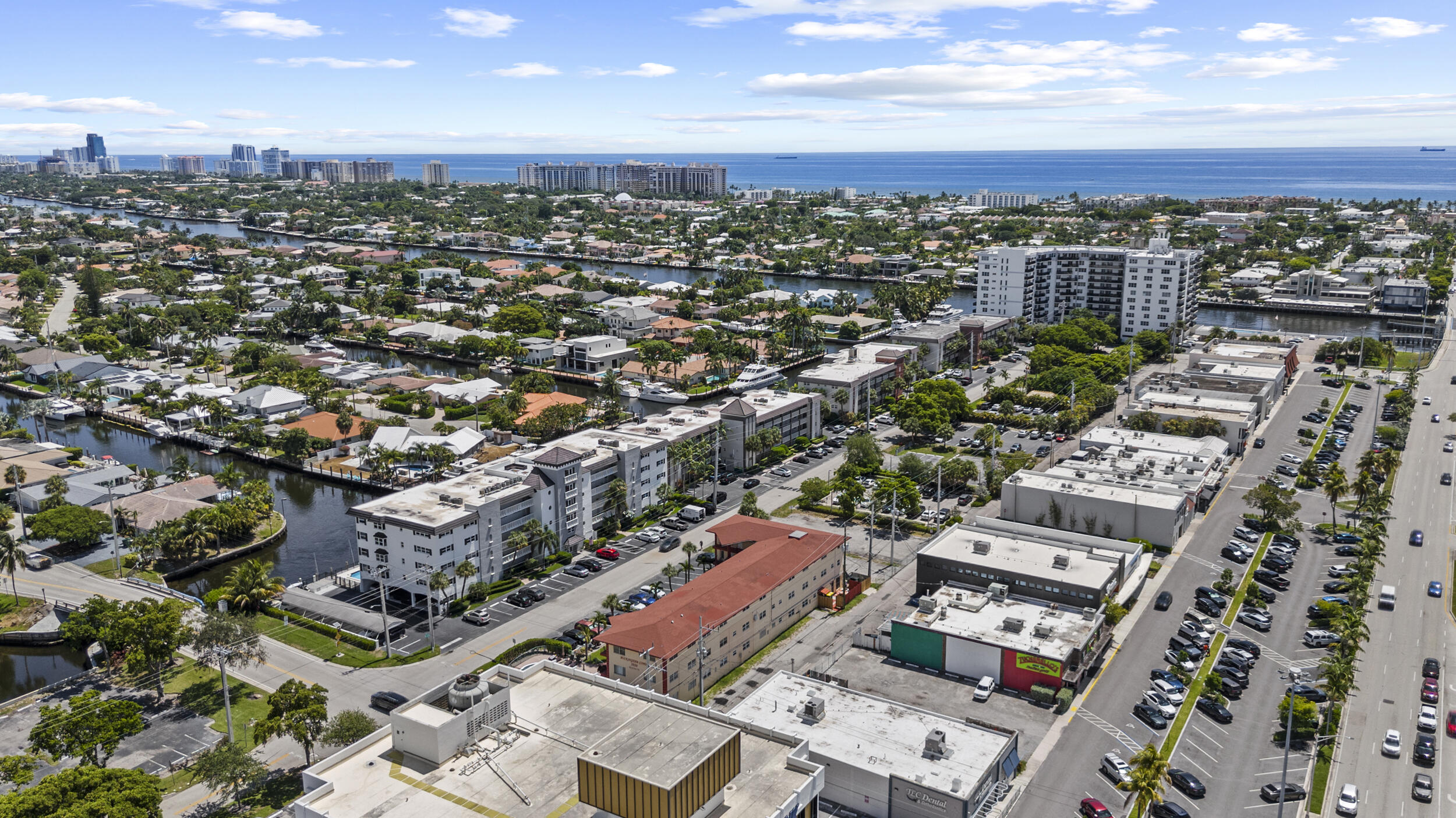 5050 Bayview Drive 9