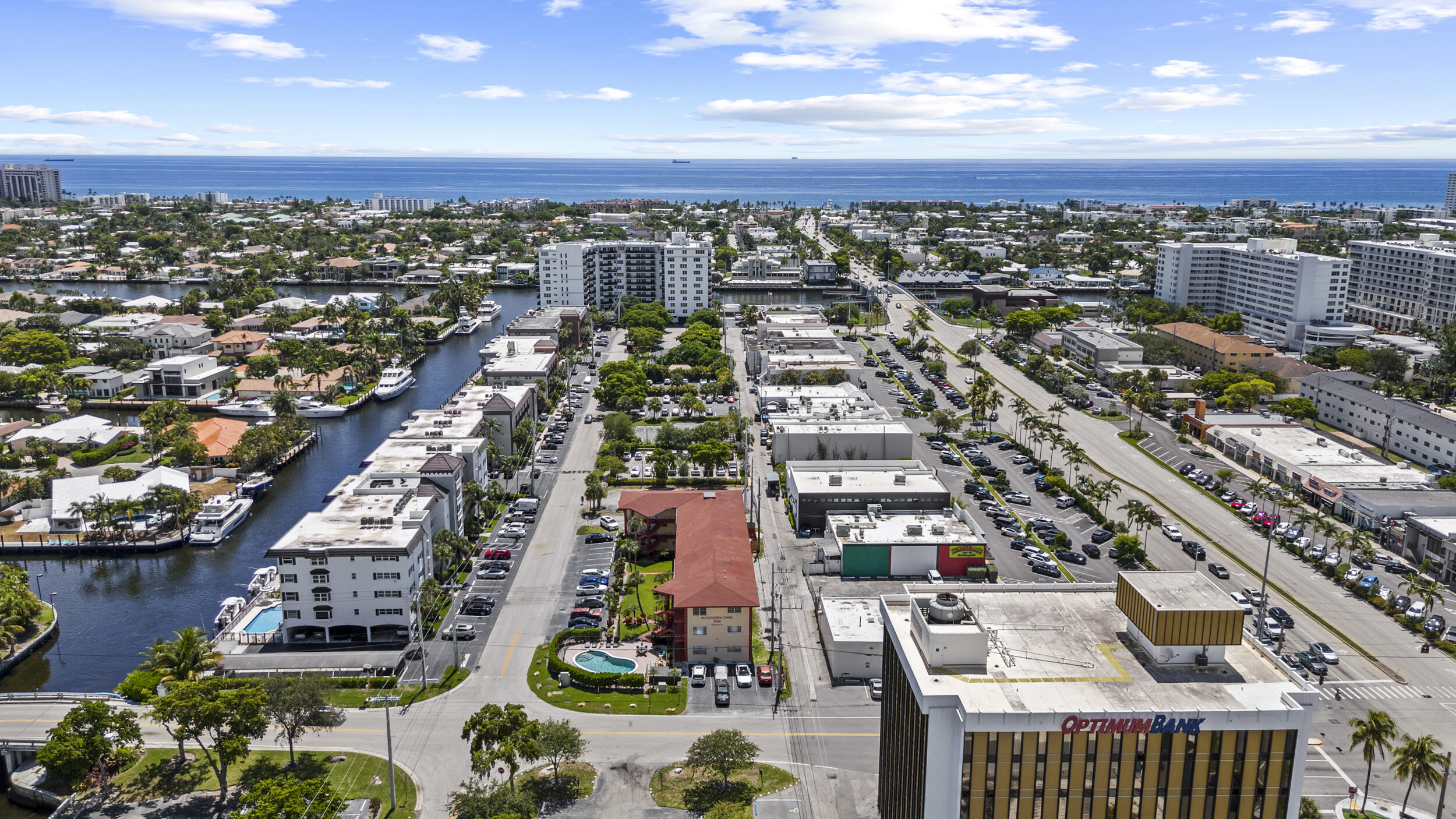 5050 Bayview Drive 9