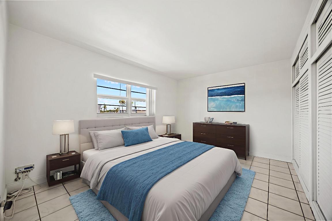 5050 Bayview Drive 9