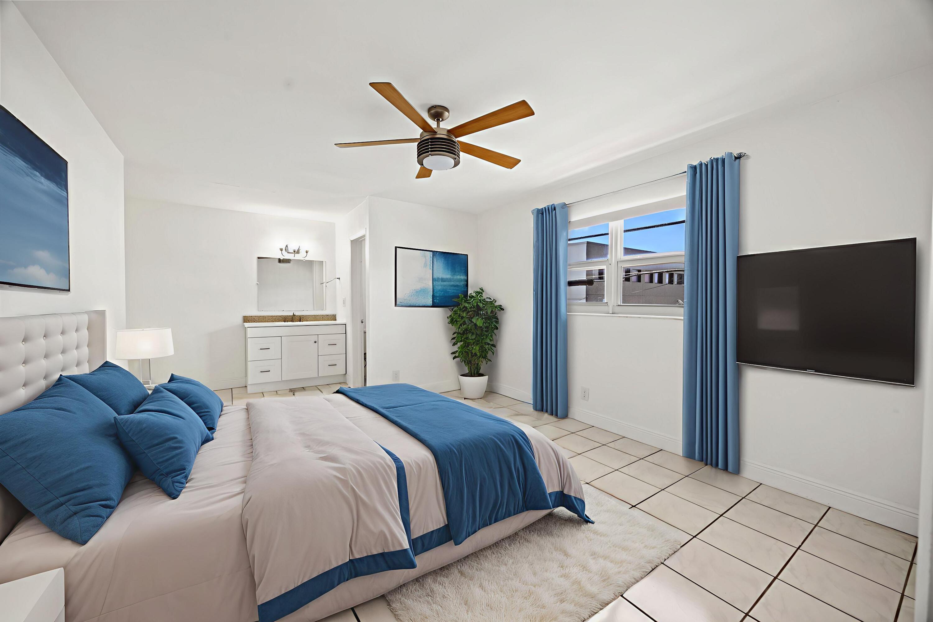 5050 Bayview Drive 9