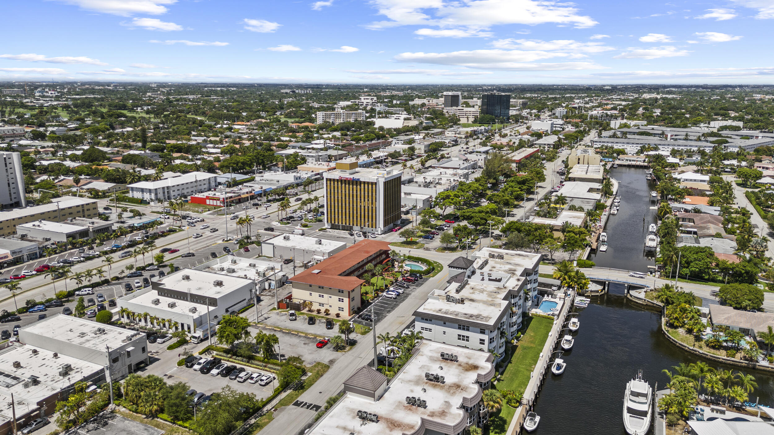 5050 Bayview Drive 9