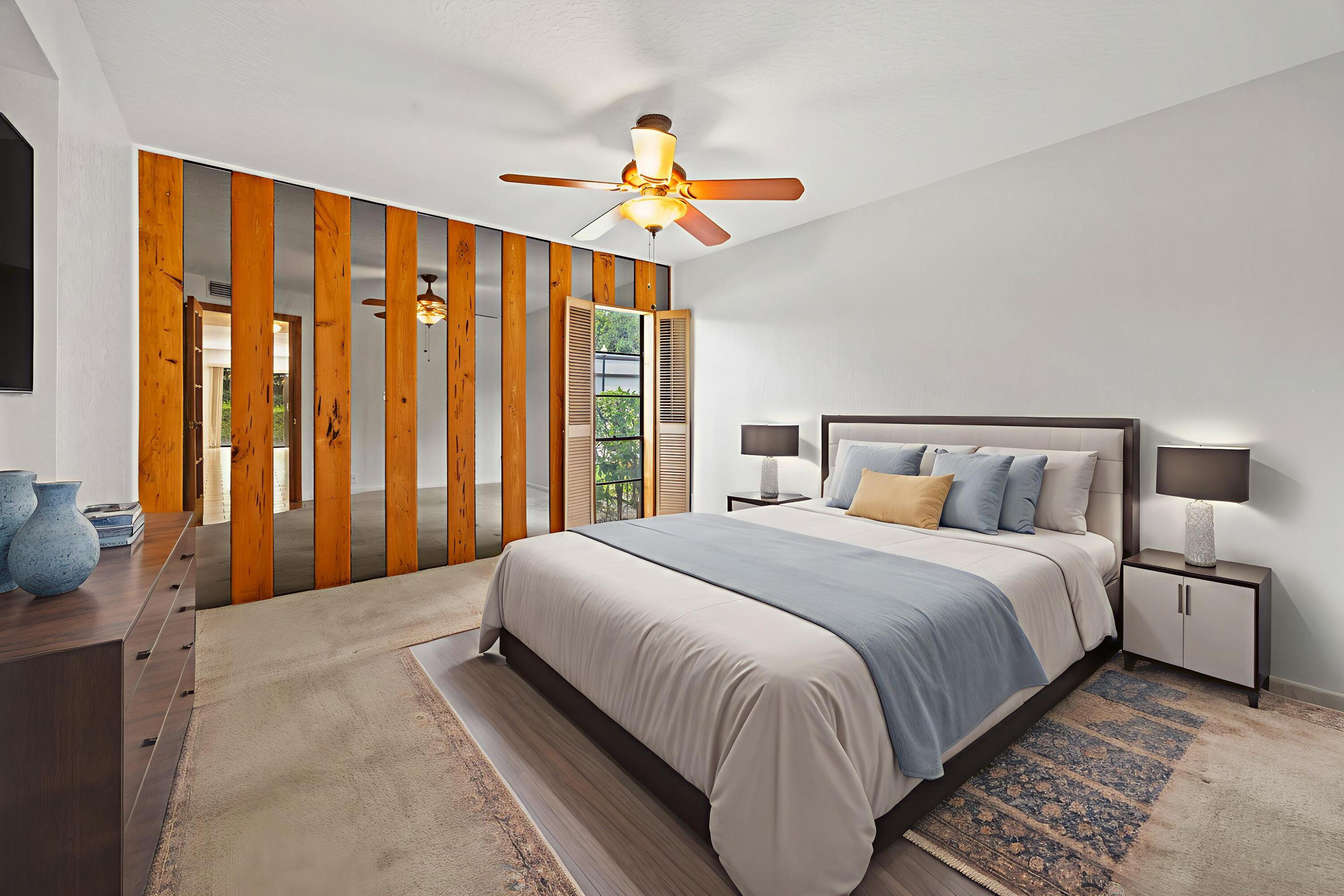 9713 N New River Canal Road 304