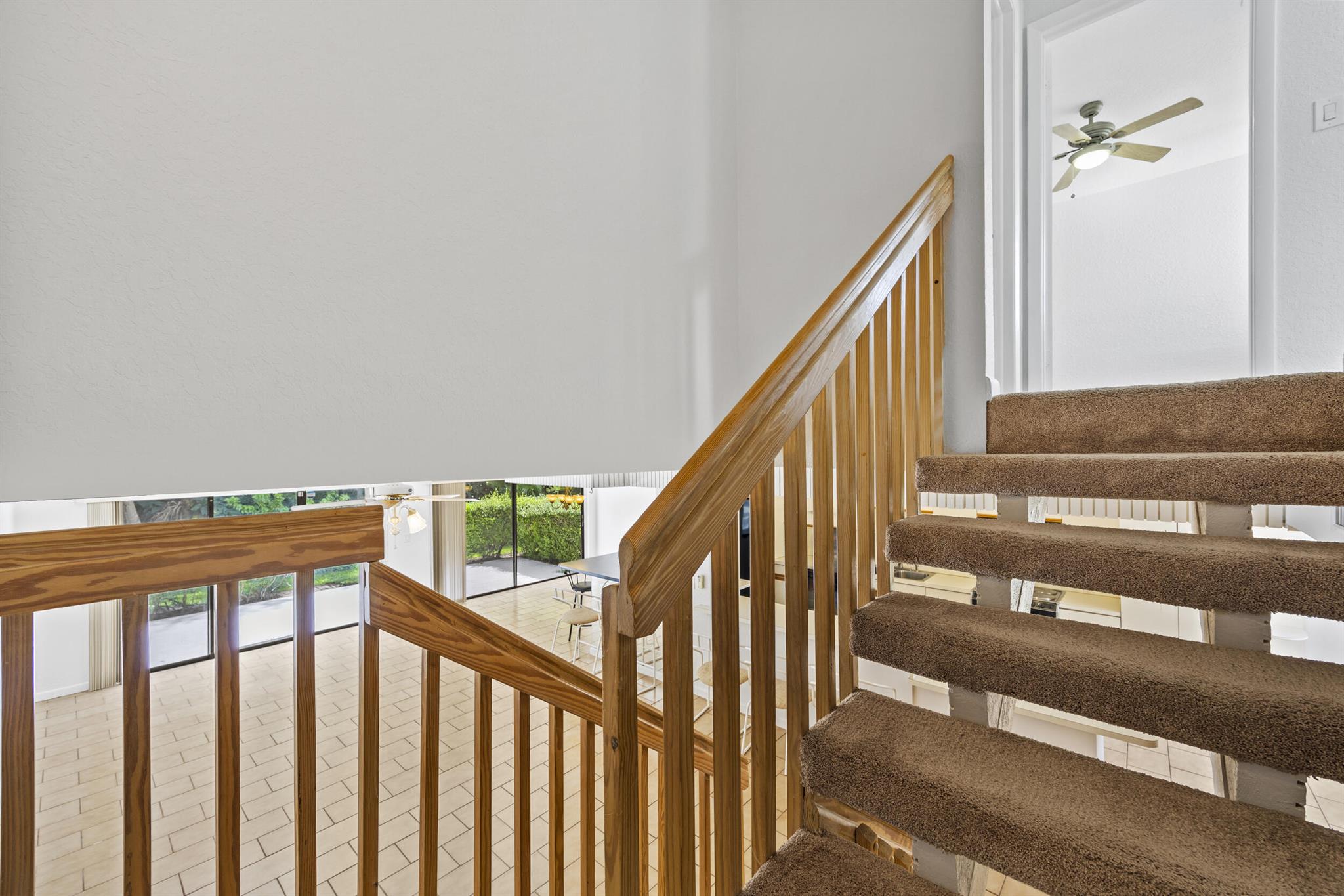 9713 N New River Canal Road 304