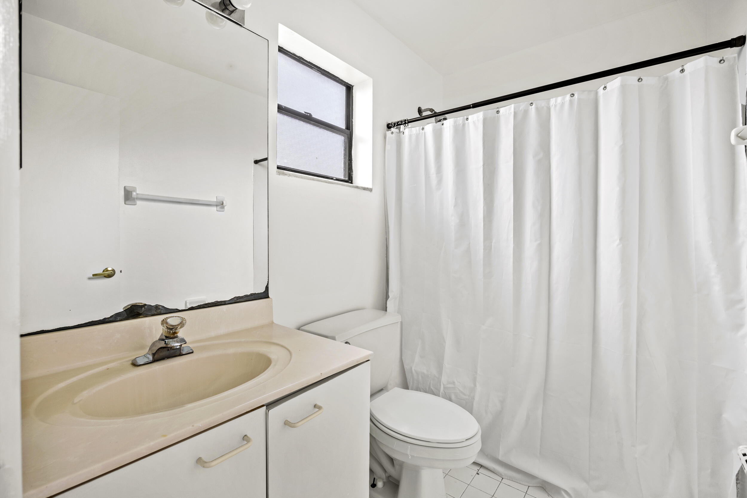 9713 N New River Canal Road 304