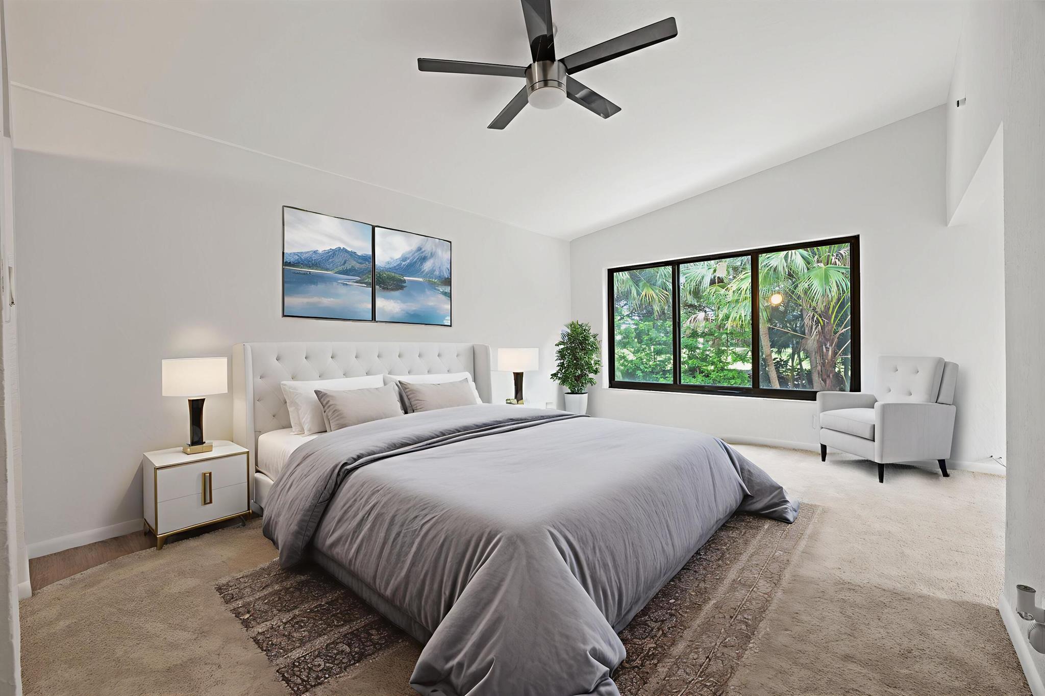 9713 N New River Canal Road 304