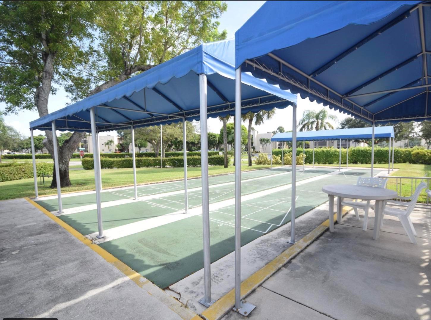 5130 Las Verdes 211 Circle 211