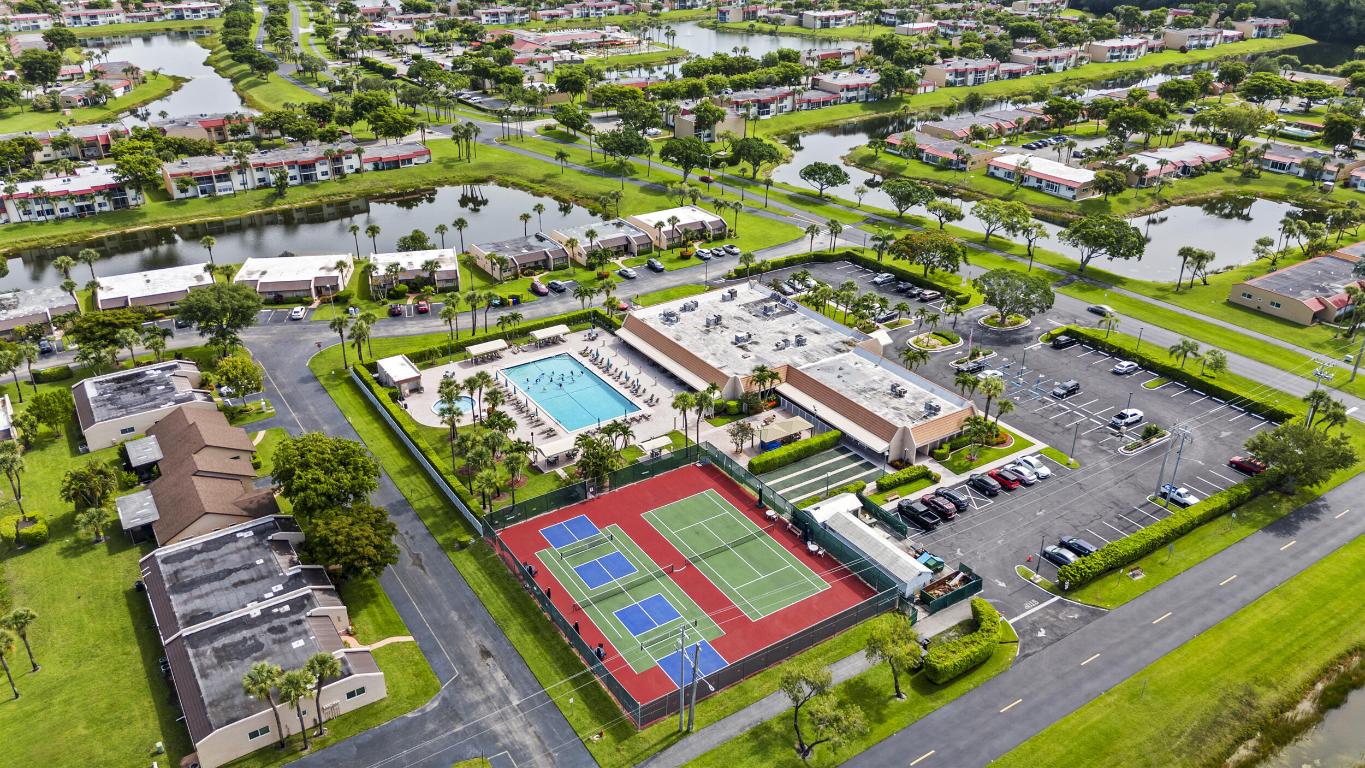 101 Lake Susan Drive