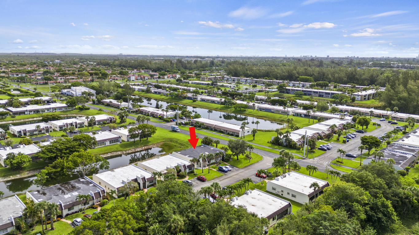 101 Lake Susan Drive