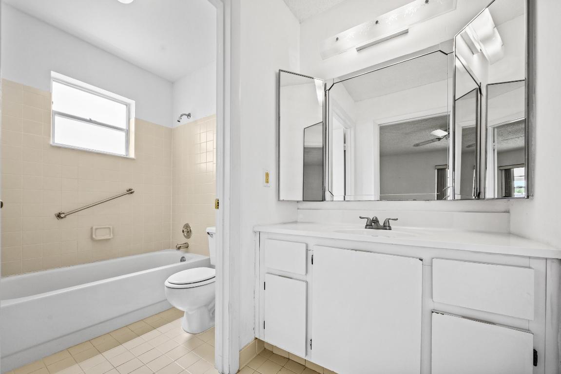 101 Lake Susan Drive