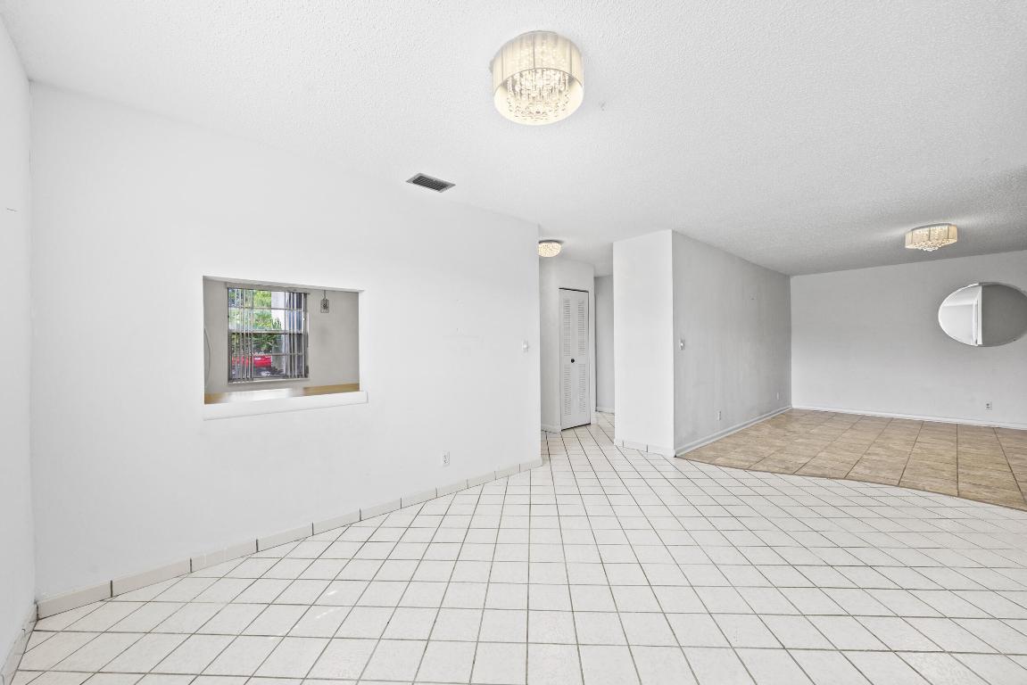 101 Lake Susan Drive