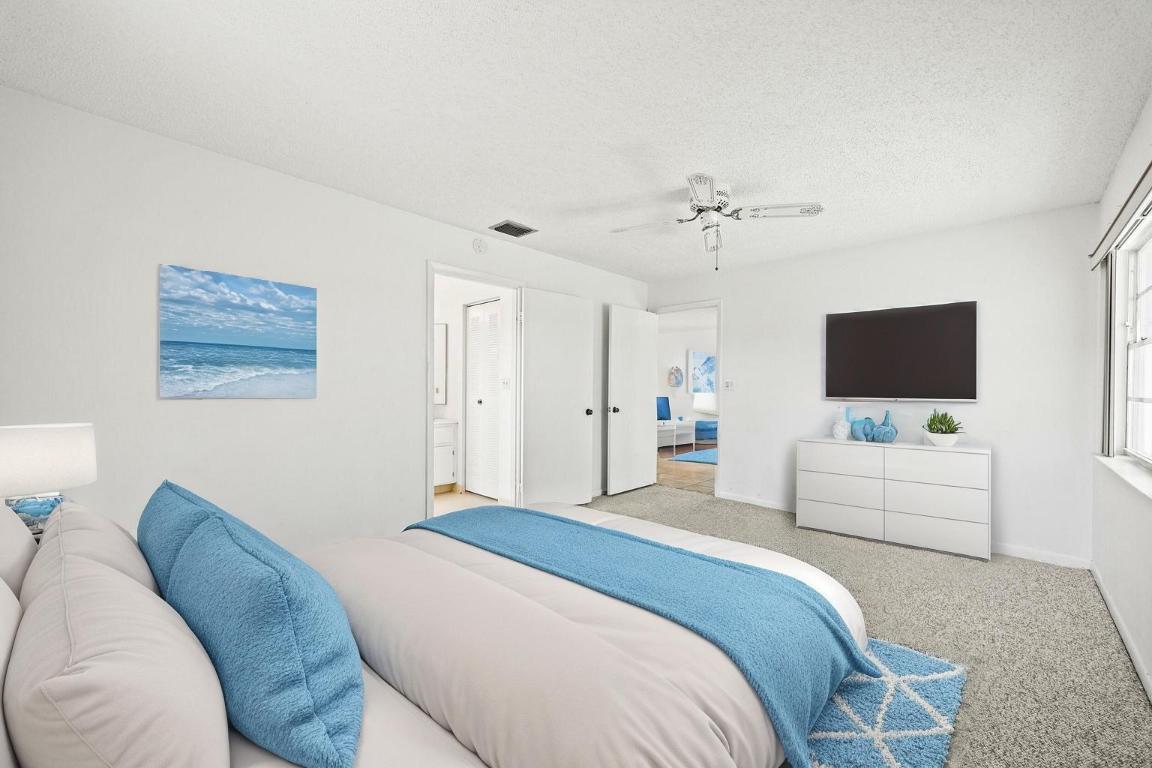 101 Lake Susan Drive