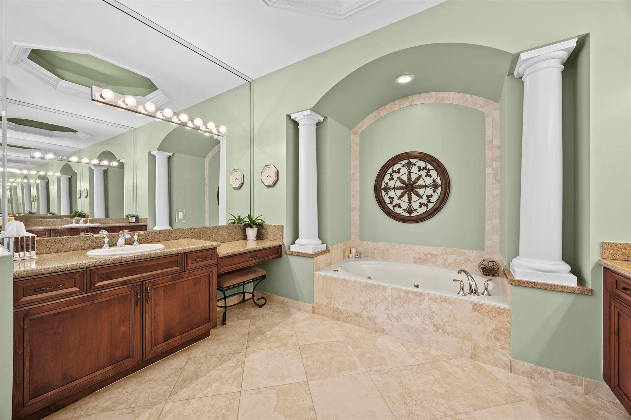 10631 Silverton Lane