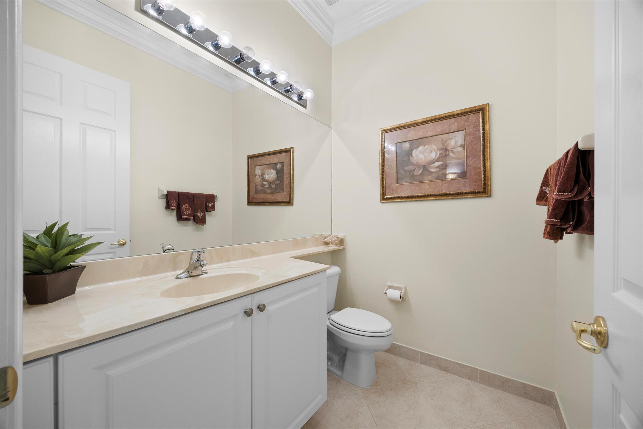 10631 Silverton Lane