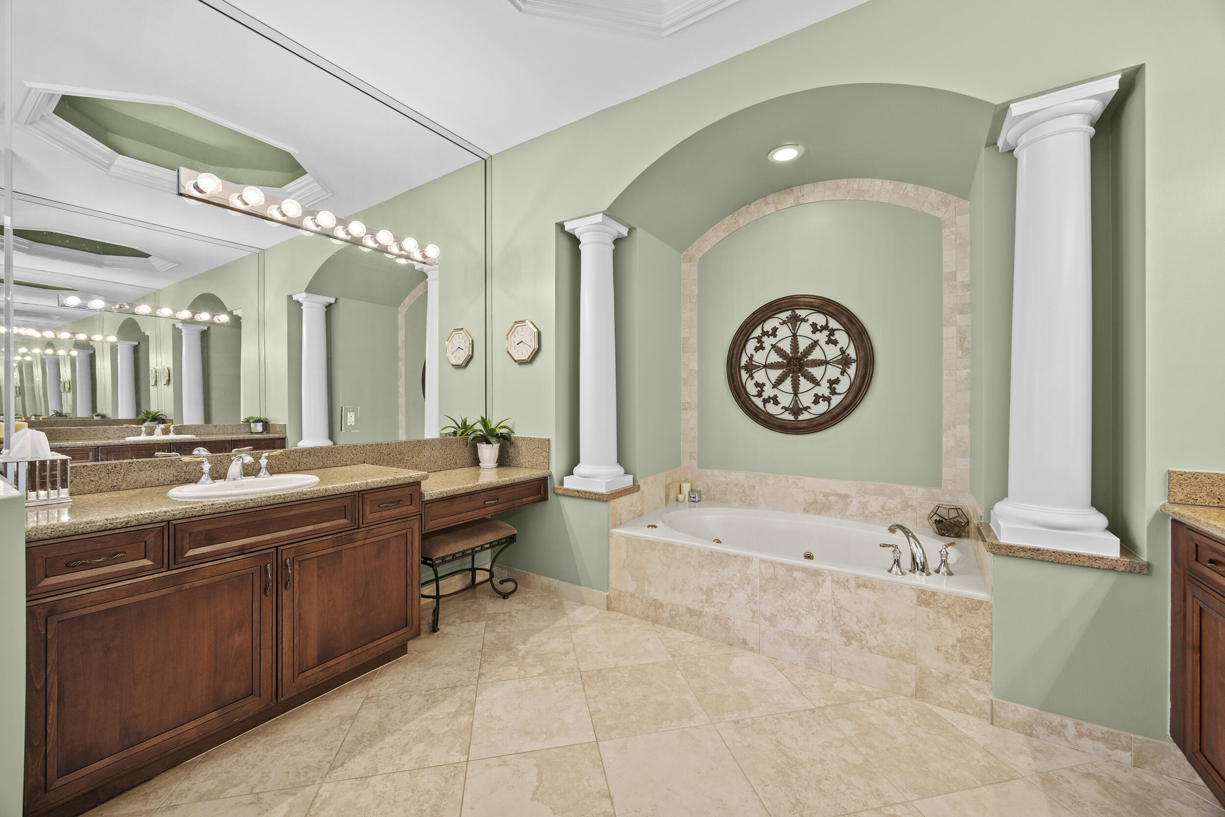 10631 Silverton Lane