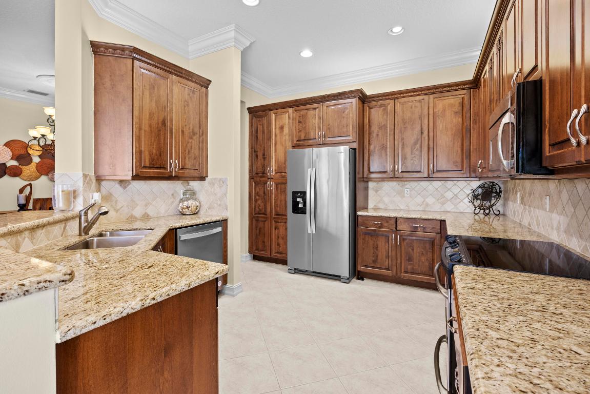 10631 Silverton Lane