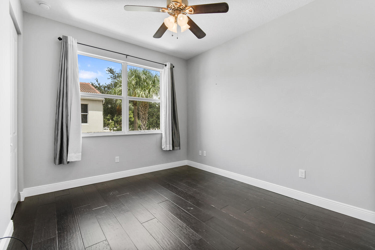 1420 NW 49th Lane