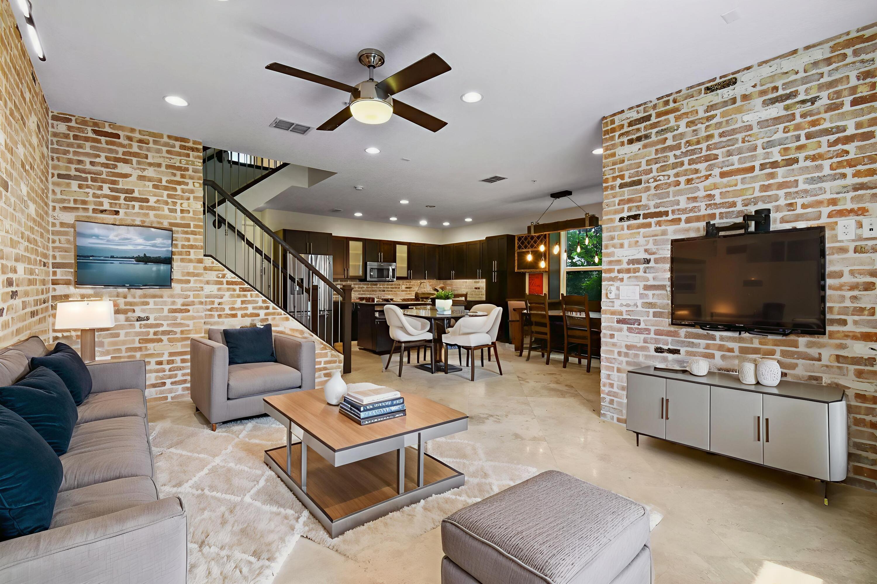 1420 NW 49th Lane
