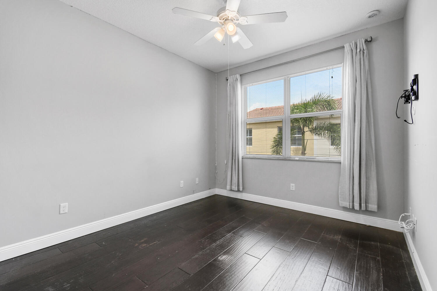 1420 NW 49th Lane