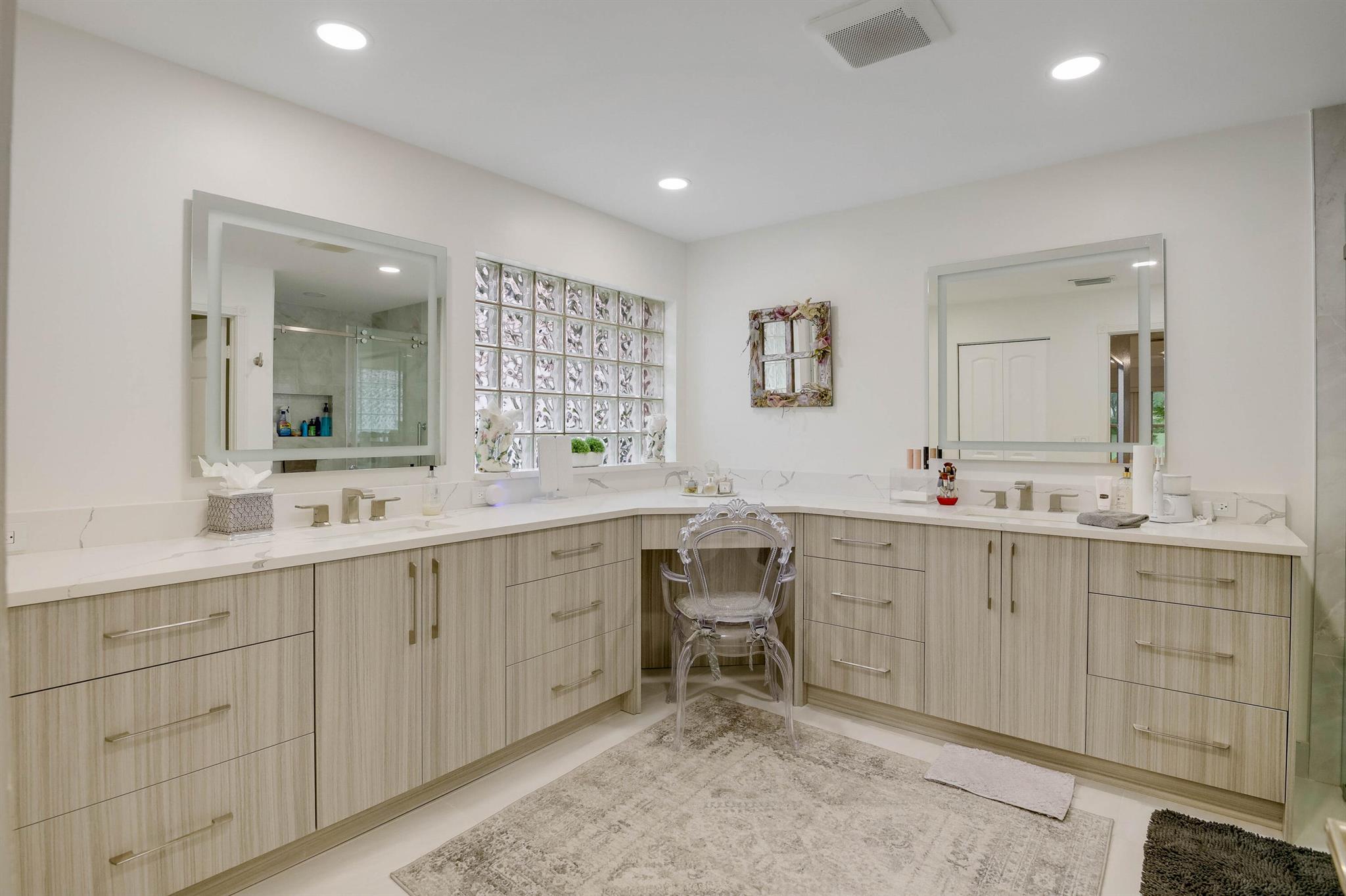 11124 Malaysia Circle