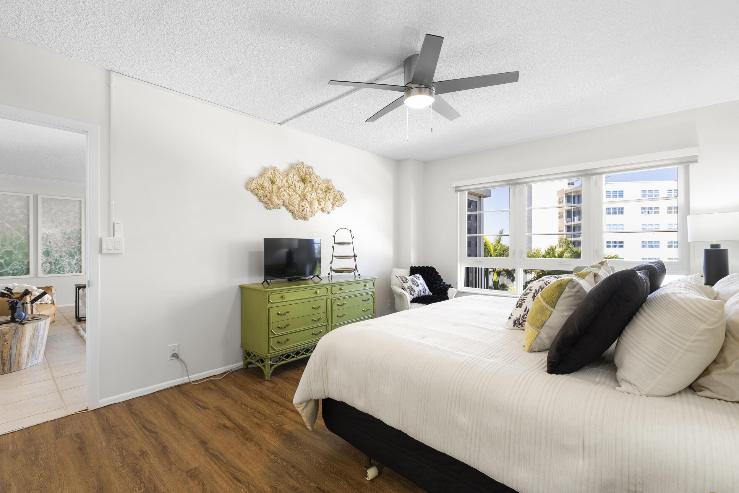 50 East Road 5c