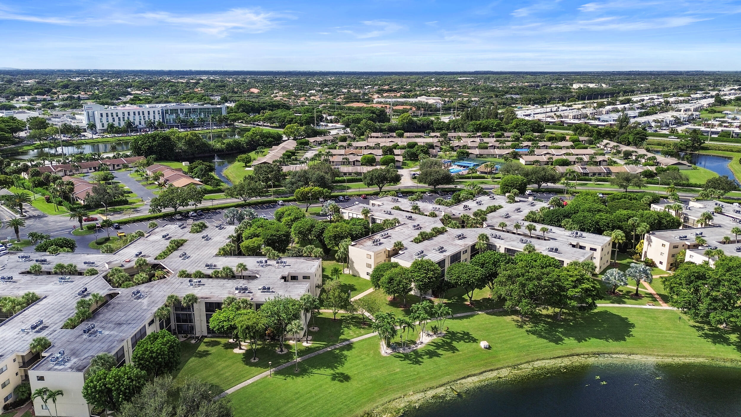 5280 Las Verdes Circle 216