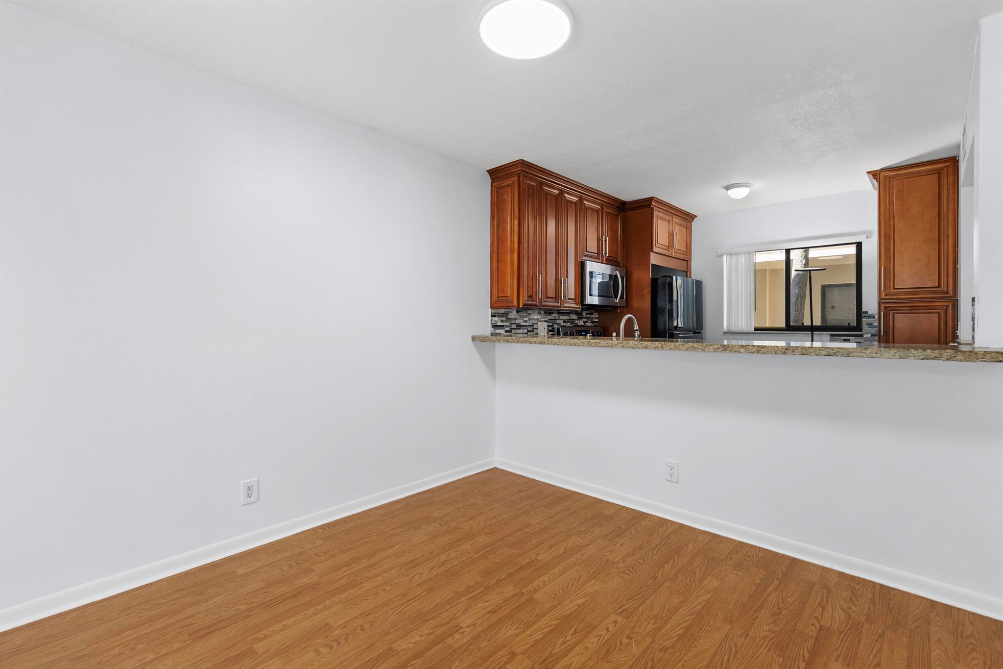 5280 Las Verdes Circle 216