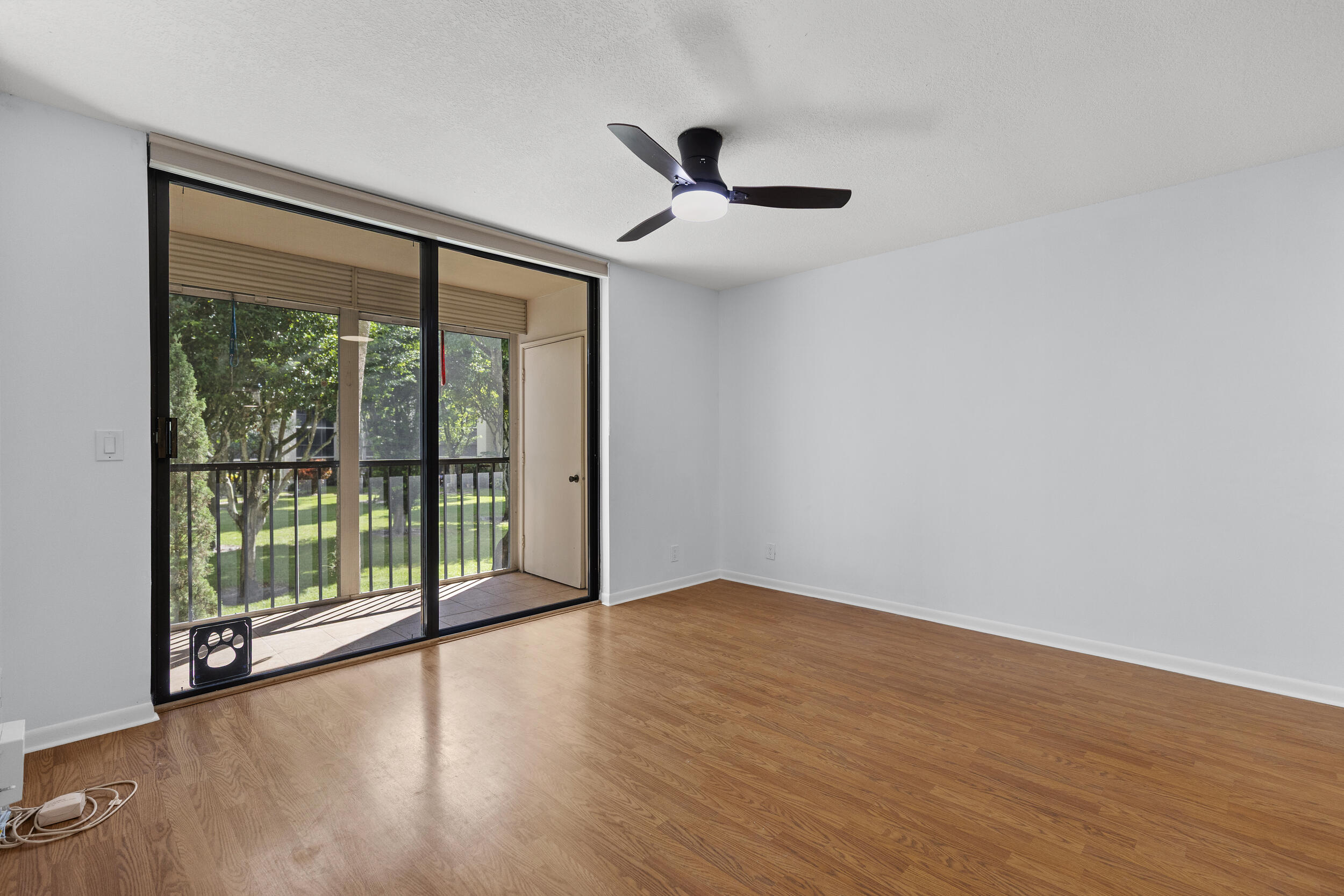 5280 Las Verdes Circle 216