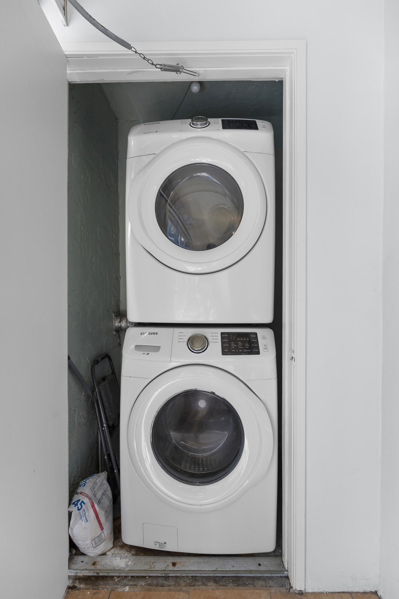 5280 Las Verdes Circle 216