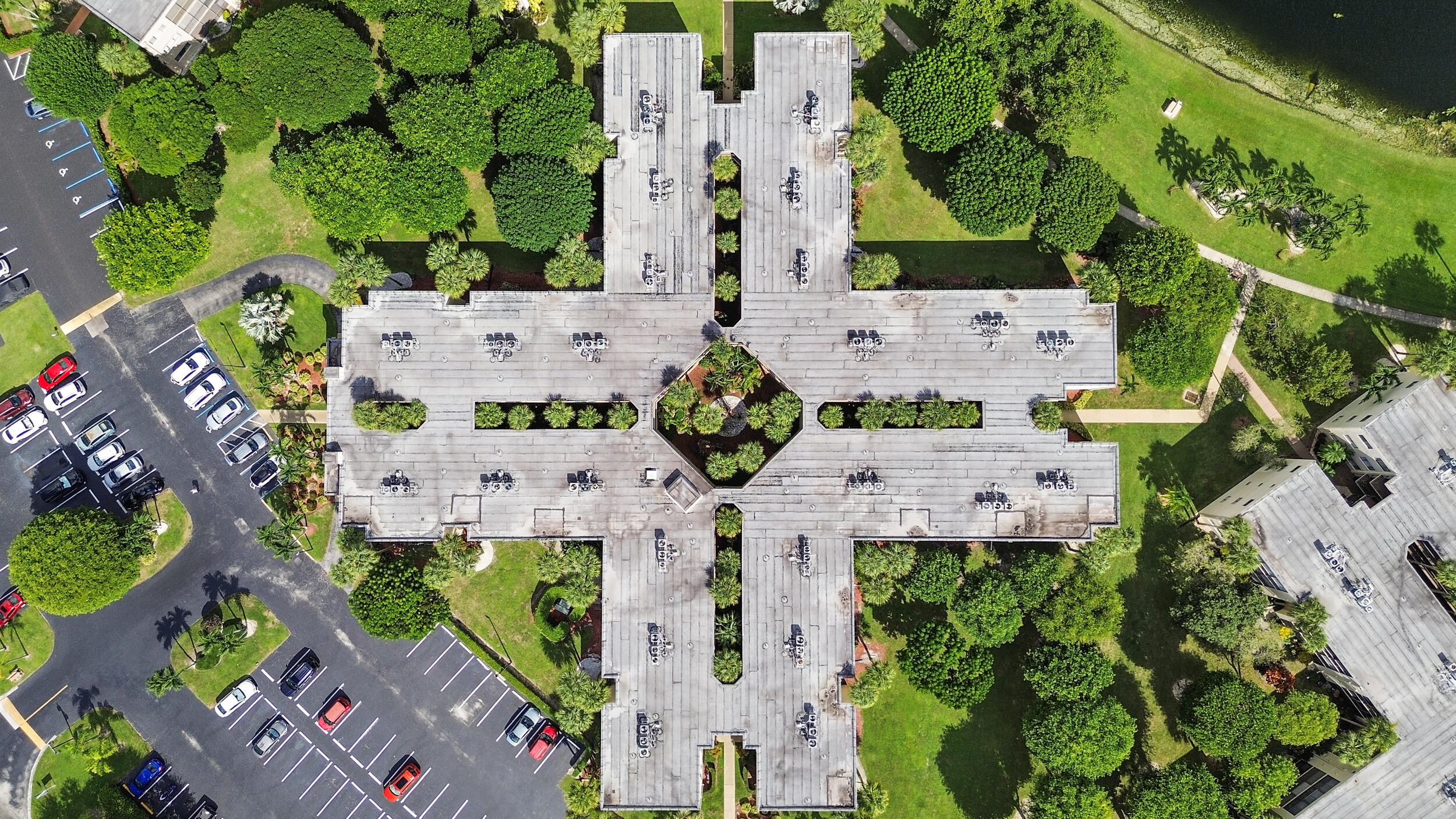 5280 Las Verdes Circle 216