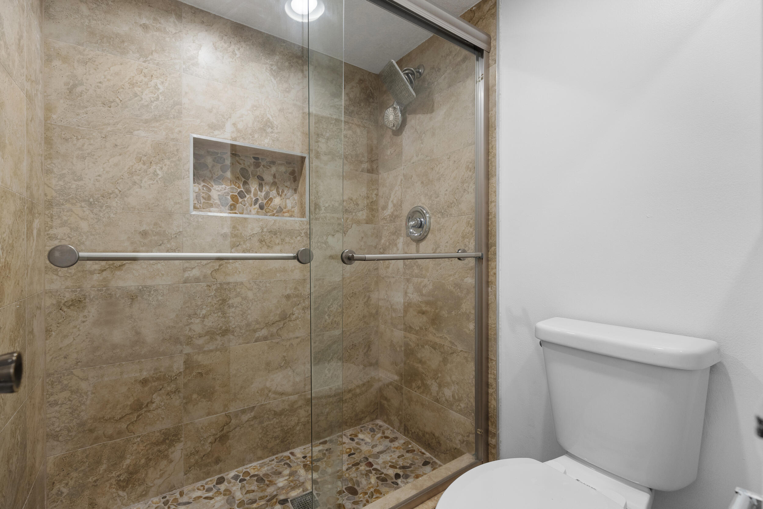 5280 Las Verdes Circle 216