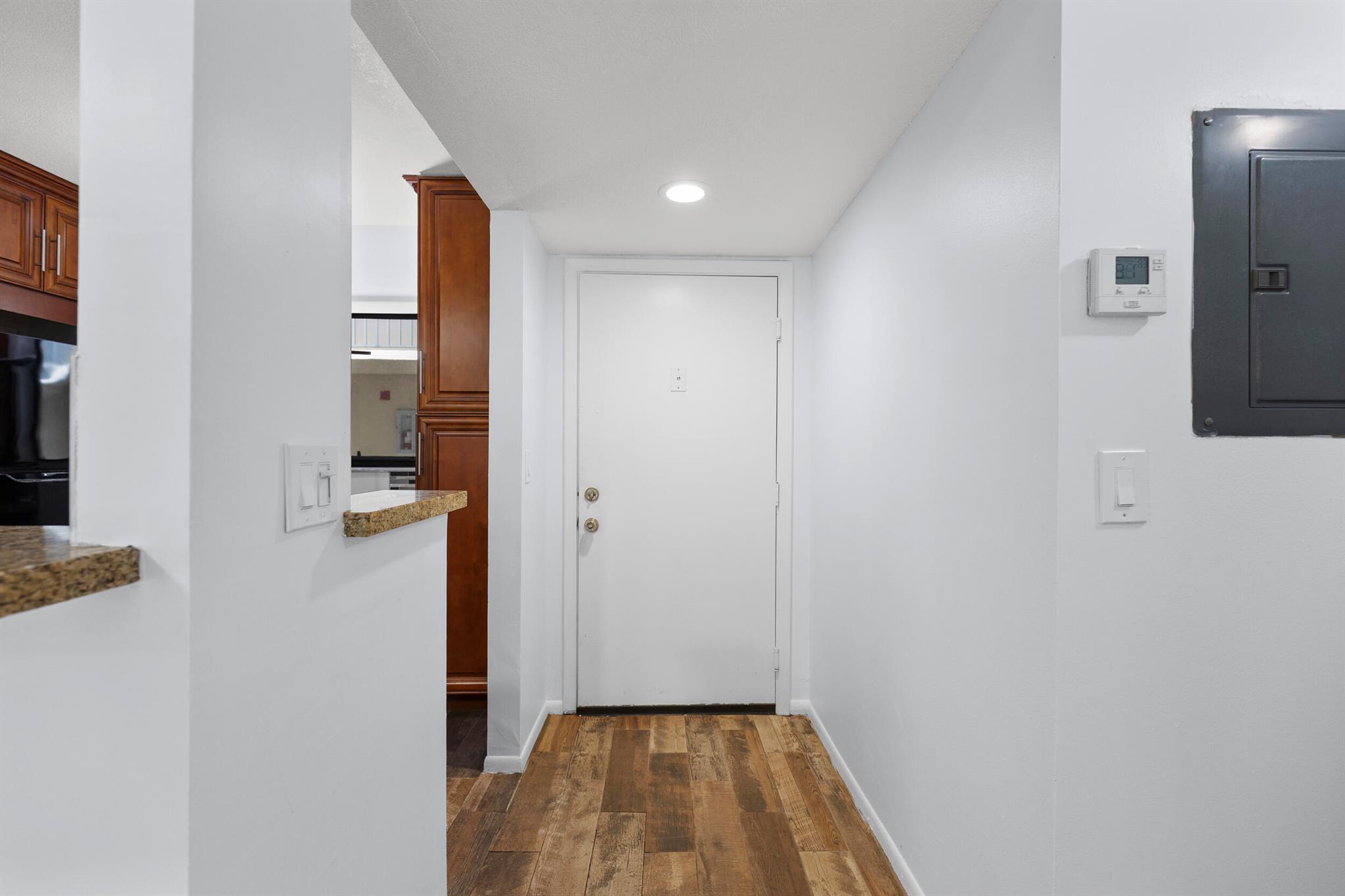 5280 Las Verdes Circle 216