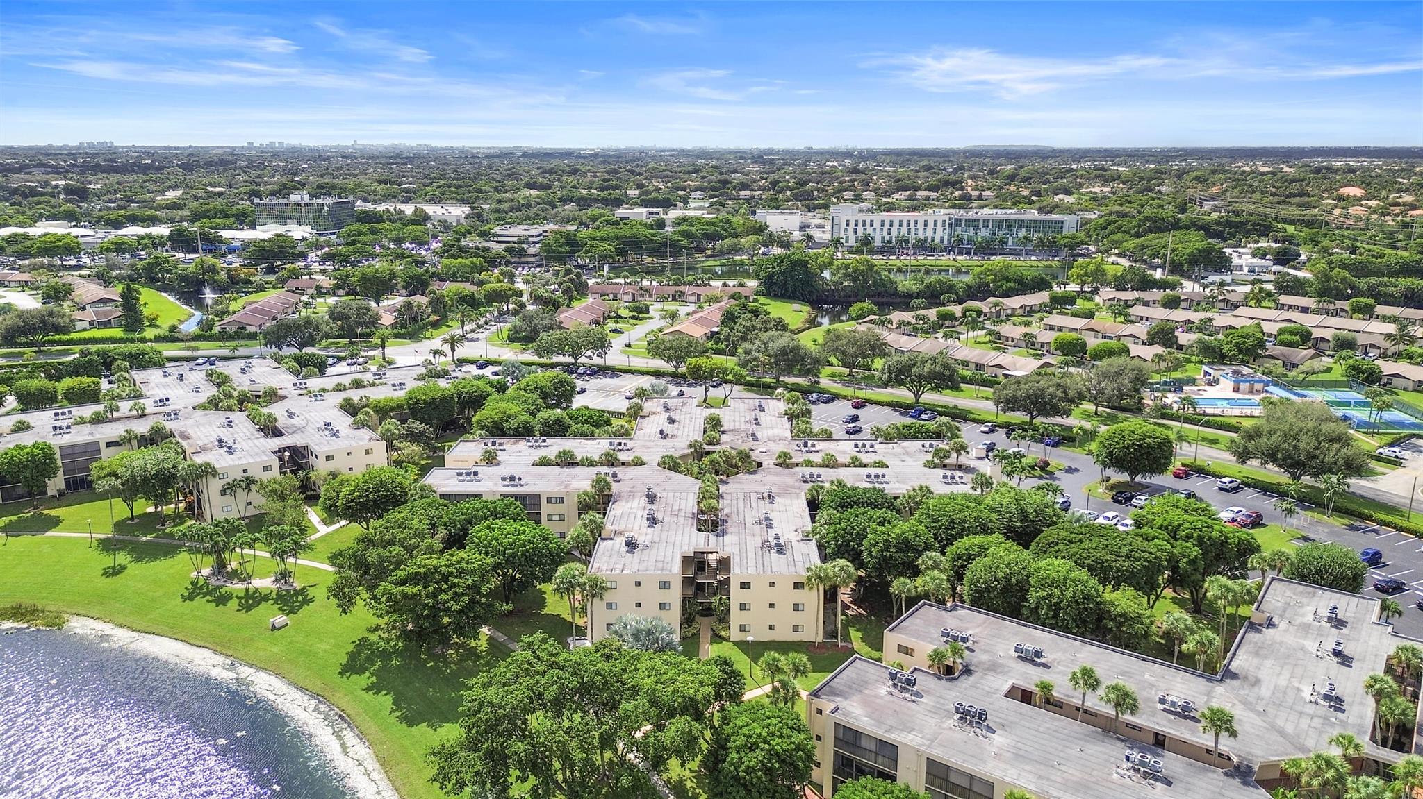 5280 Las Verdes Circle 216