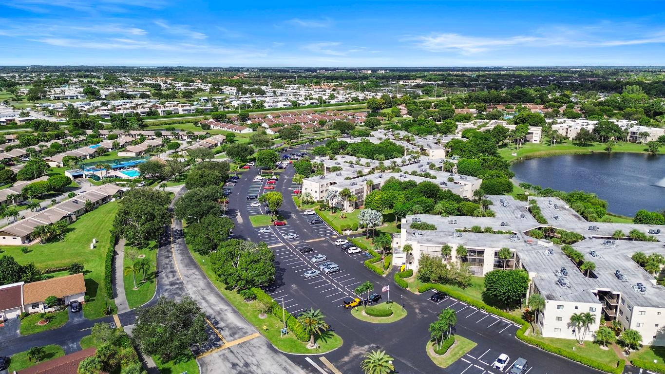 5280 Las Verdes Circle 216